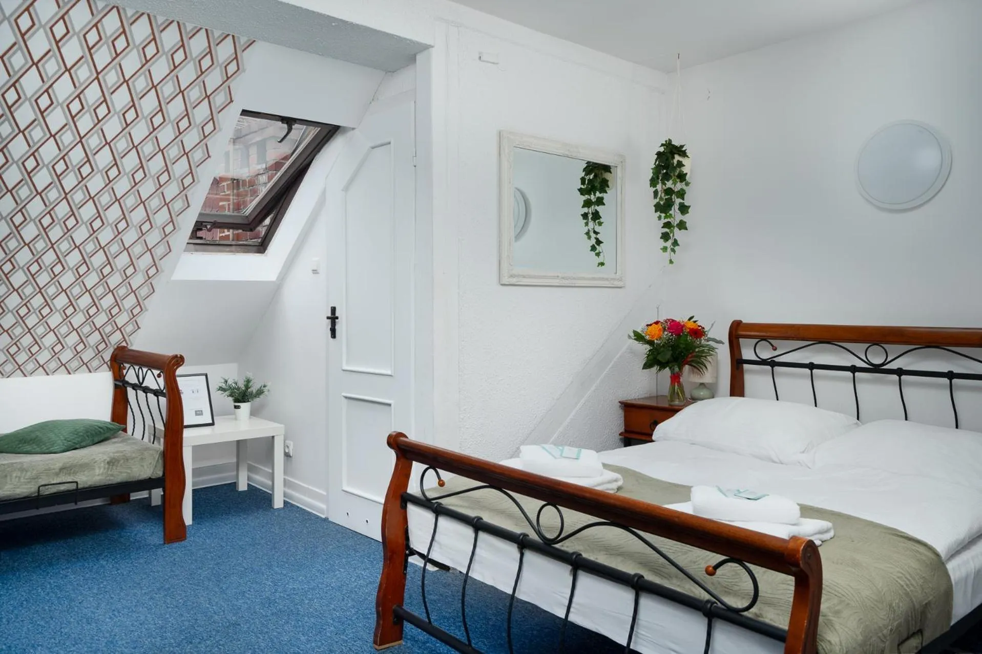 Bed in Great Polonia Jelenia Góra City Center