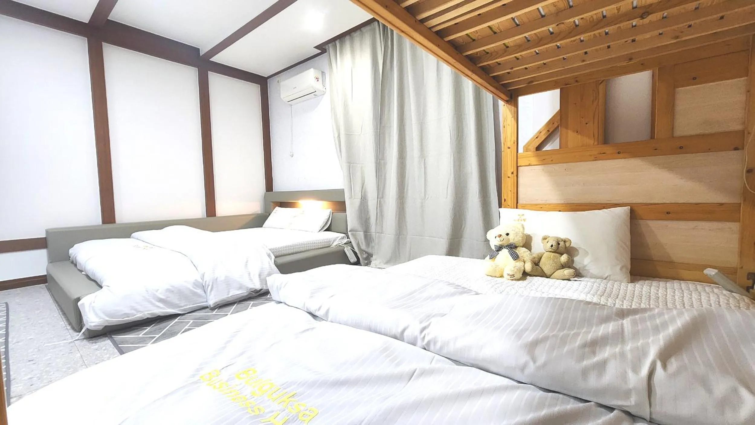 Bed in Kids & Family Hotel