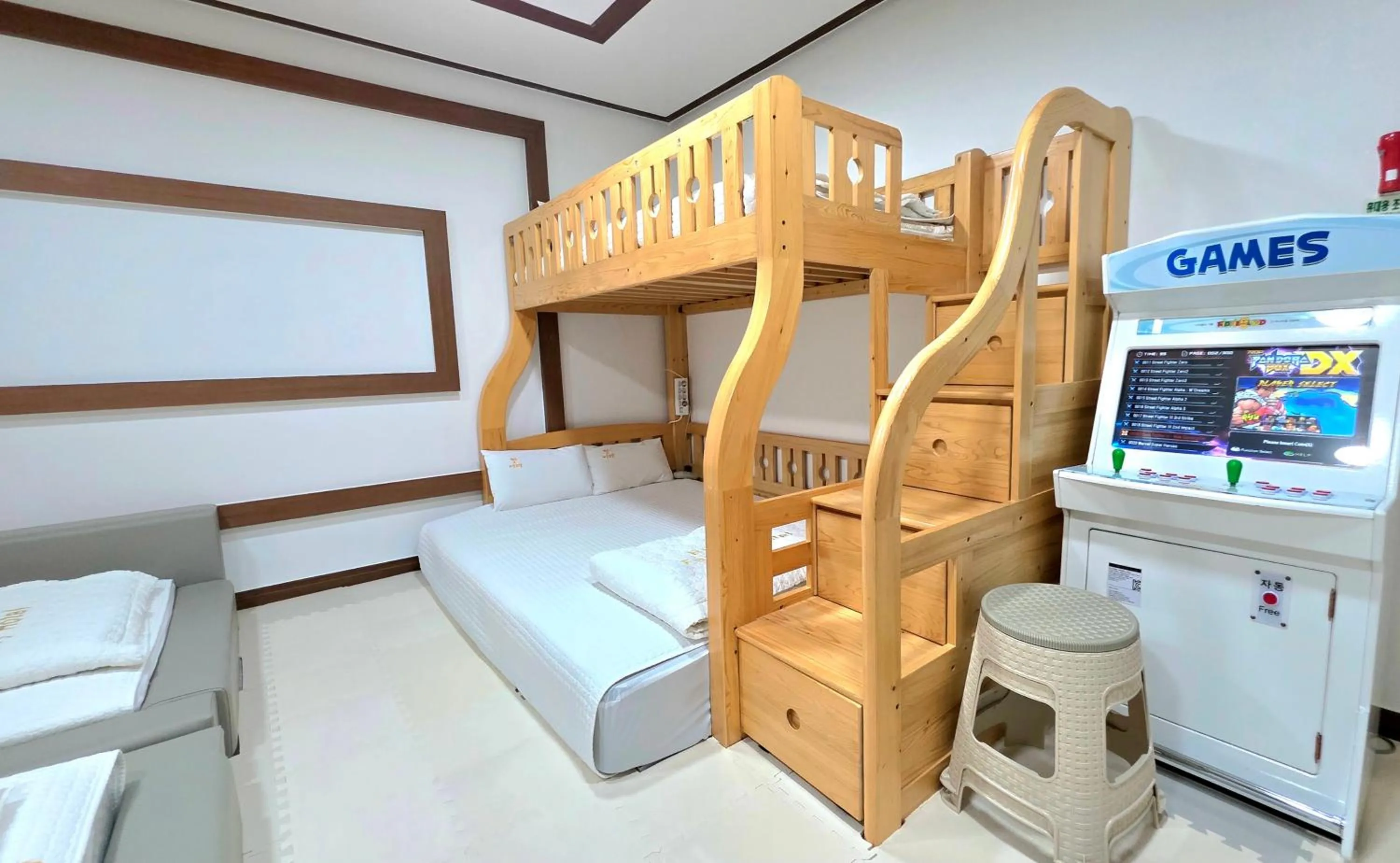 Bed in Kids & Family Hotel