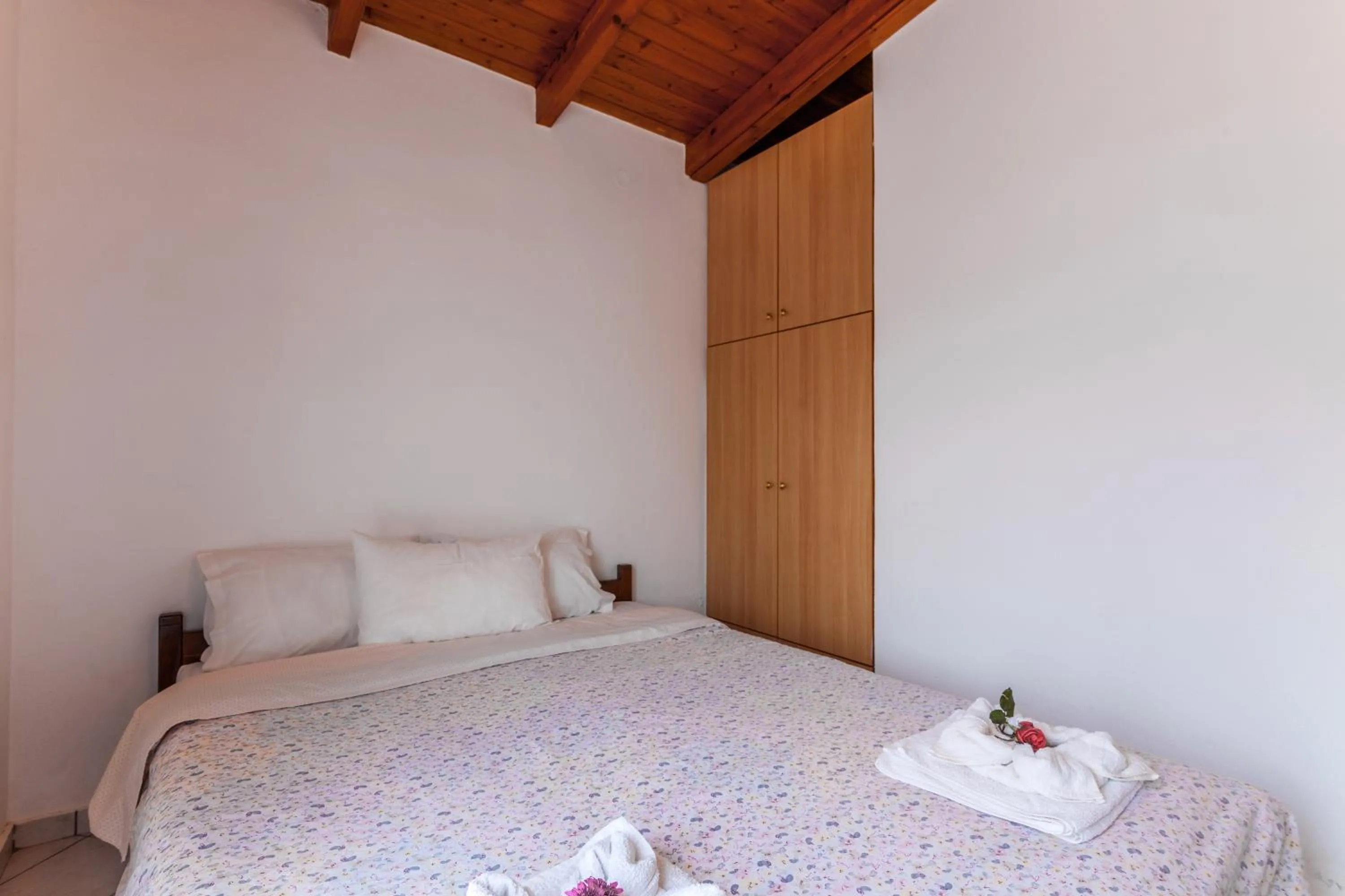 Bed in Ioannis Appartment