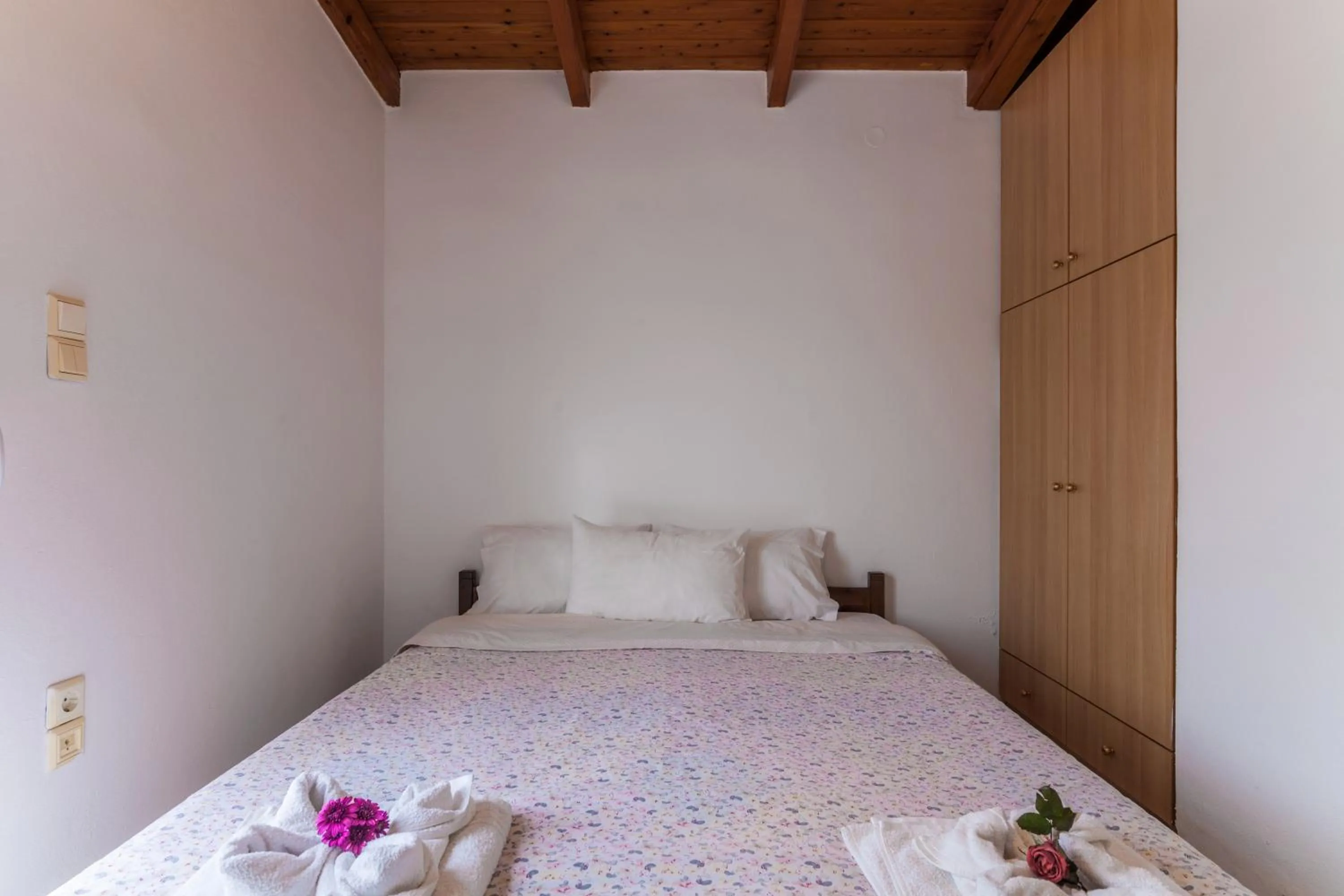 Bed in Ioannis Appartment