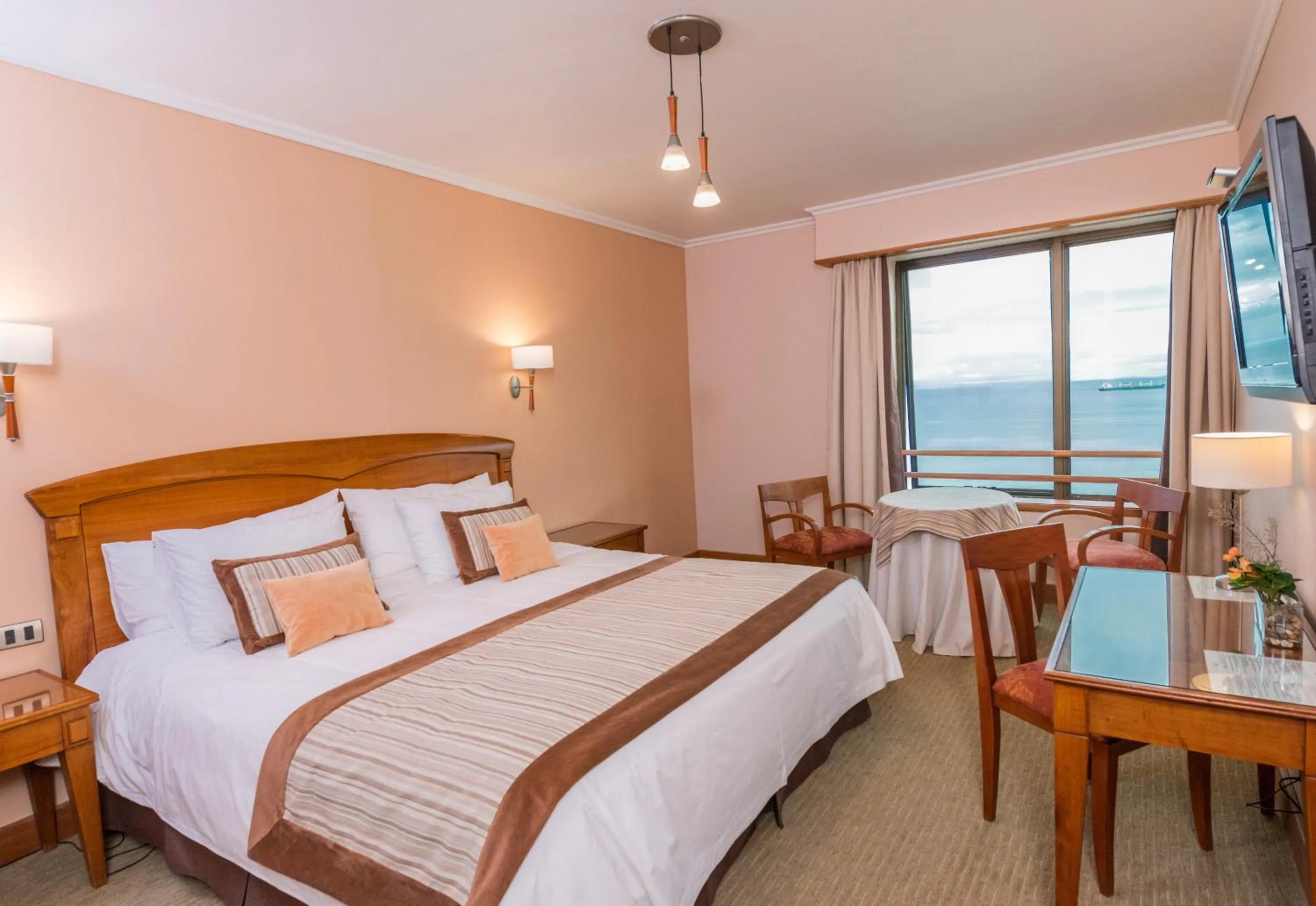 Photo of the whole room, Bed in Hotel Gran Pacifico