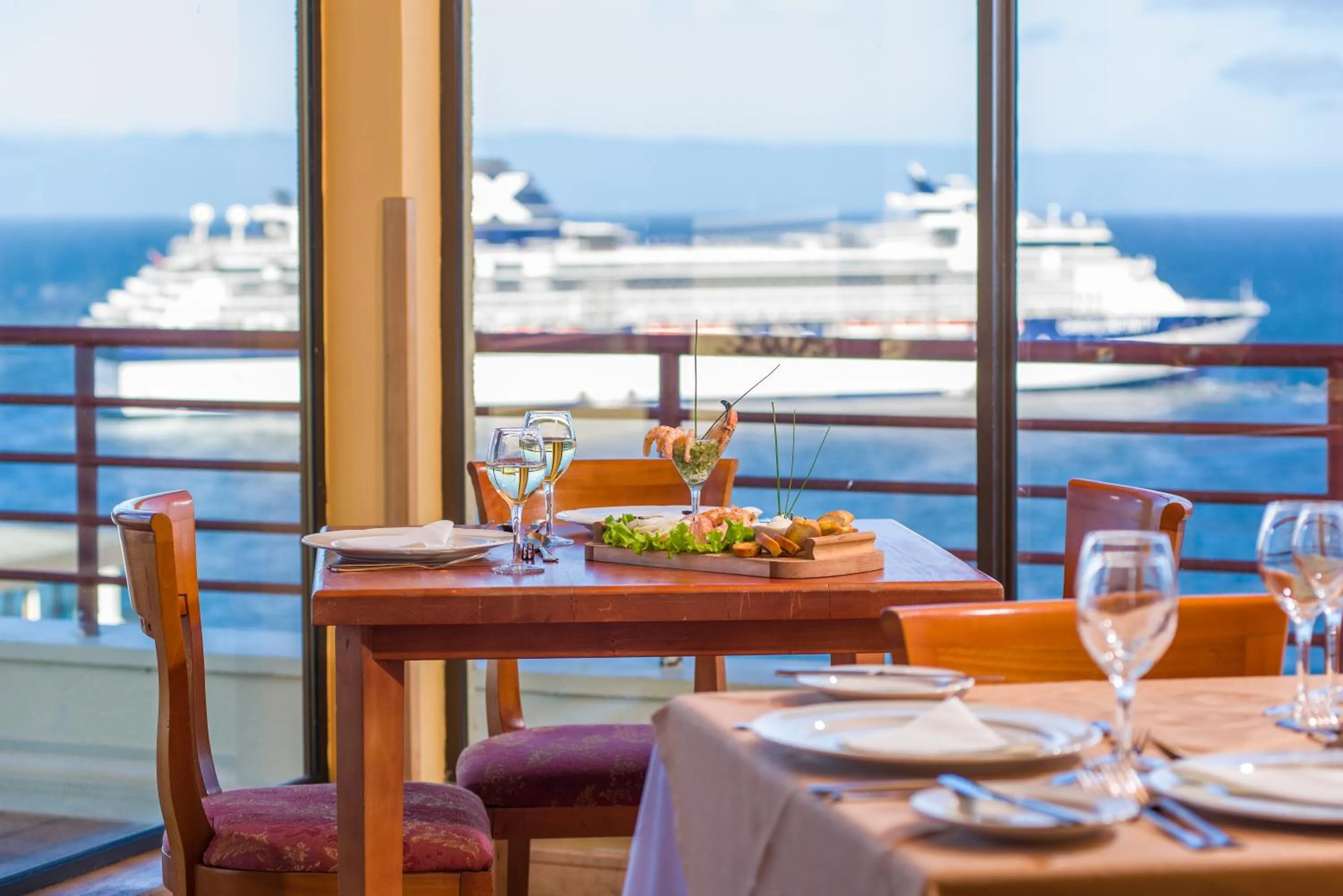 Restaurant/places to eat in Hotel Gran Pacifico