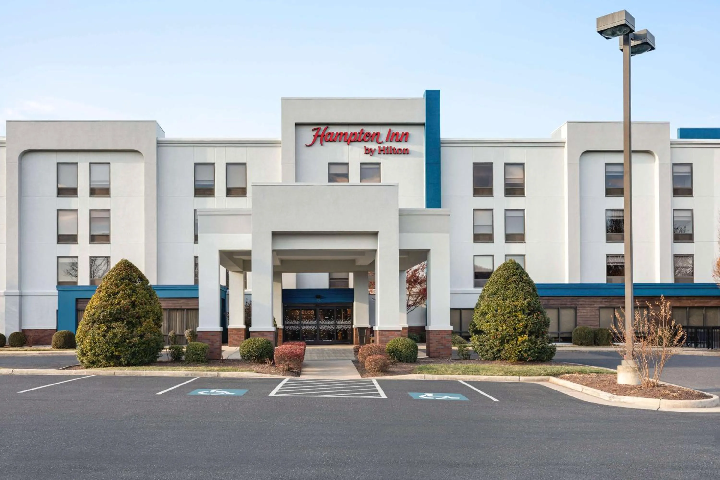 Property building in Hampton Inn Waynesboro/Stuarts Draft