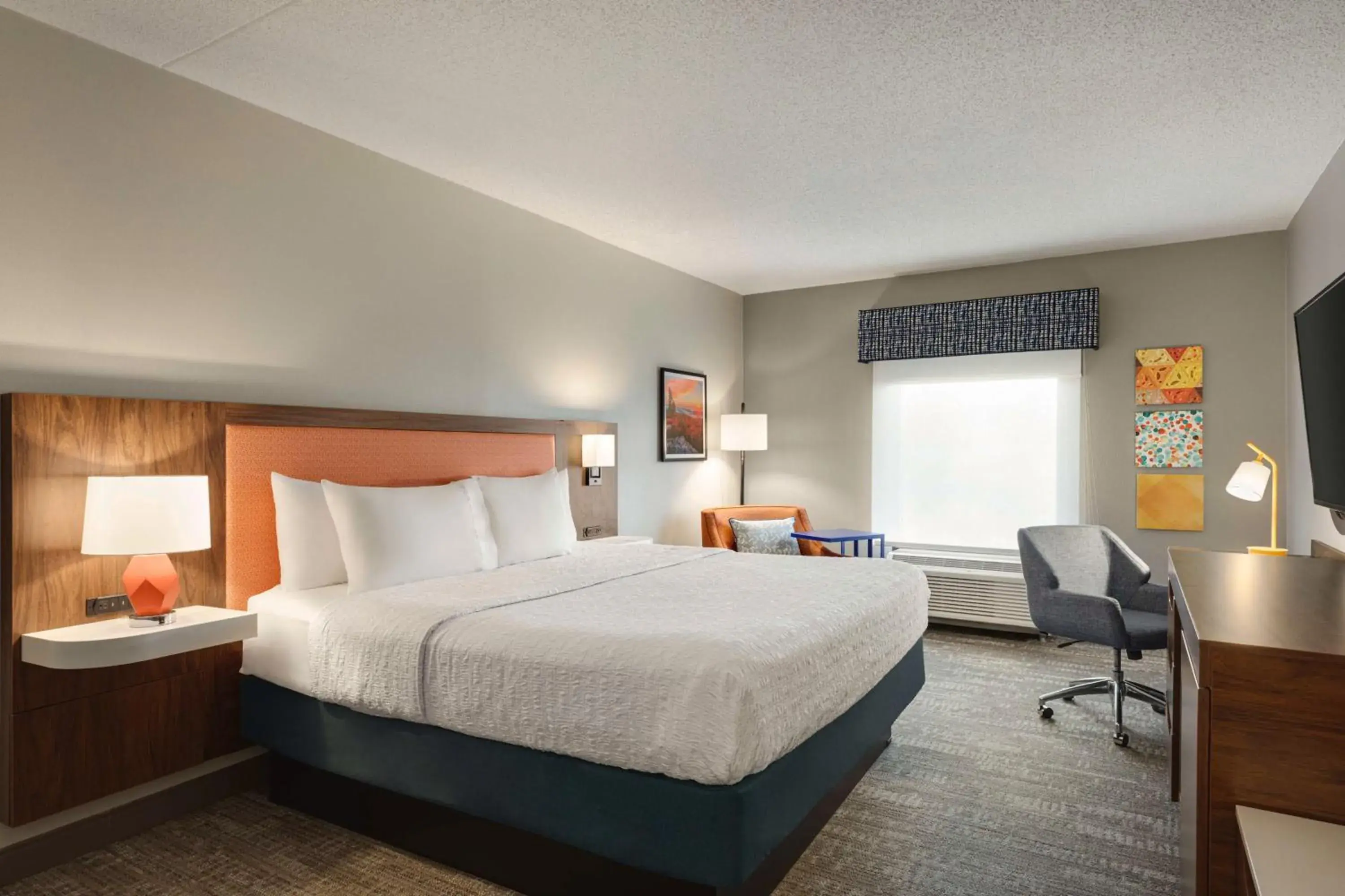 Bed in Hampton Inn Waynesboro/Stuarts Draft Bed in Hampton Inn Waynesboro/Stuarts Draft