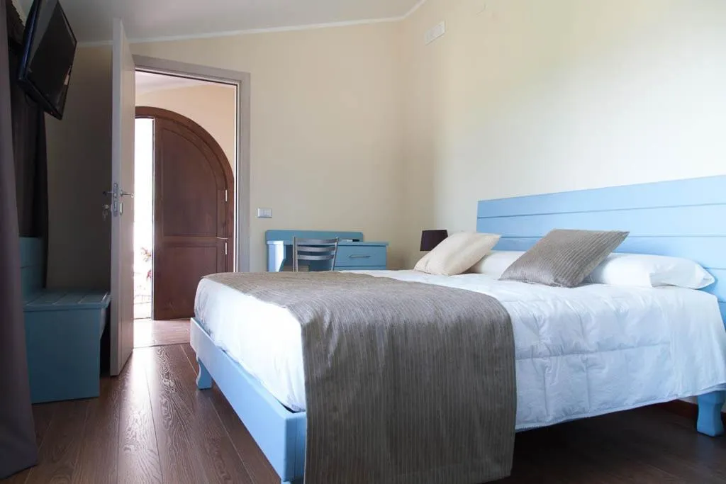 Bed in B&B Le Rose del Tirreno