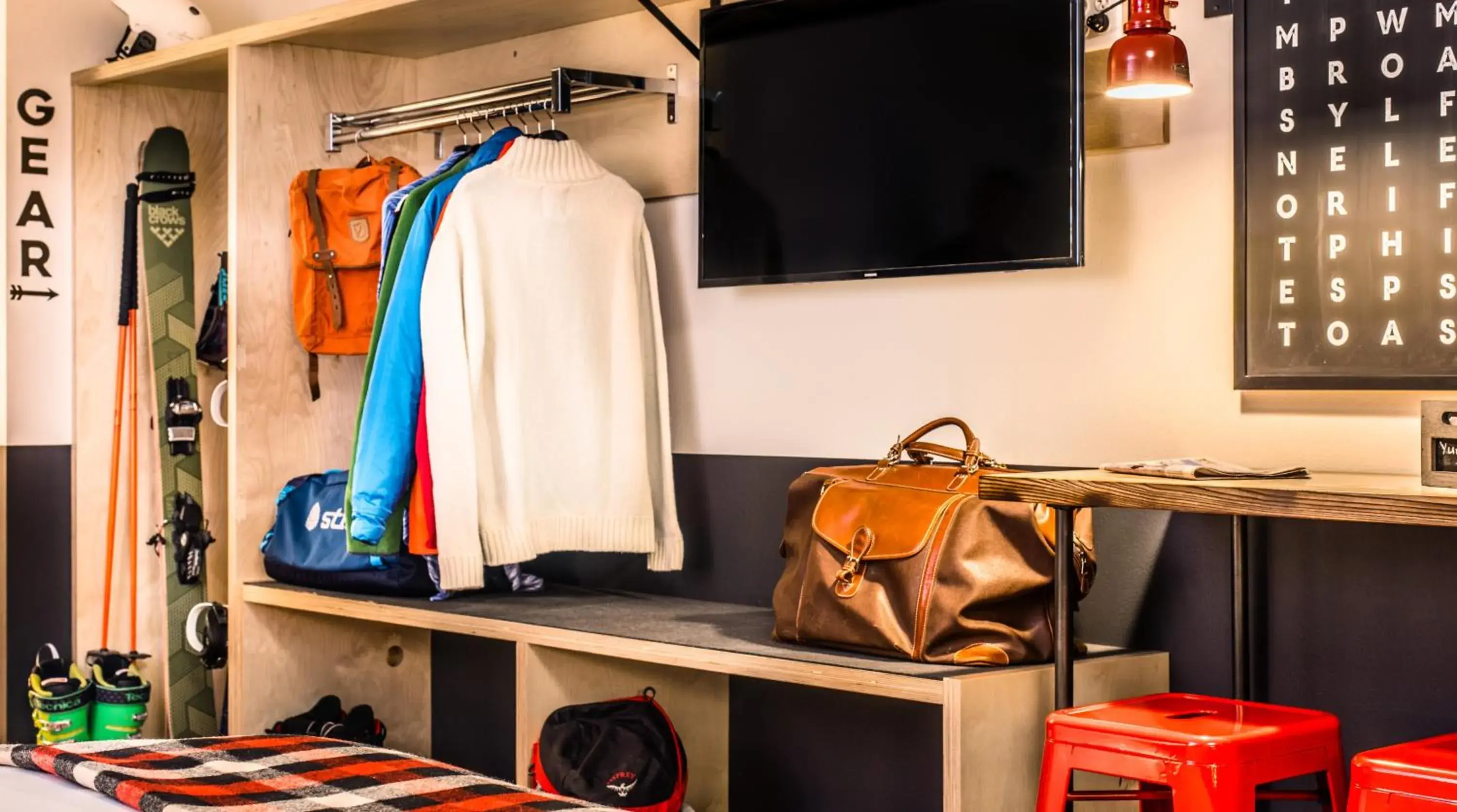 TV and multimedia in Mountain Modern Jackson Hole TV and multimedia in Mountain Modern Jackson Hole