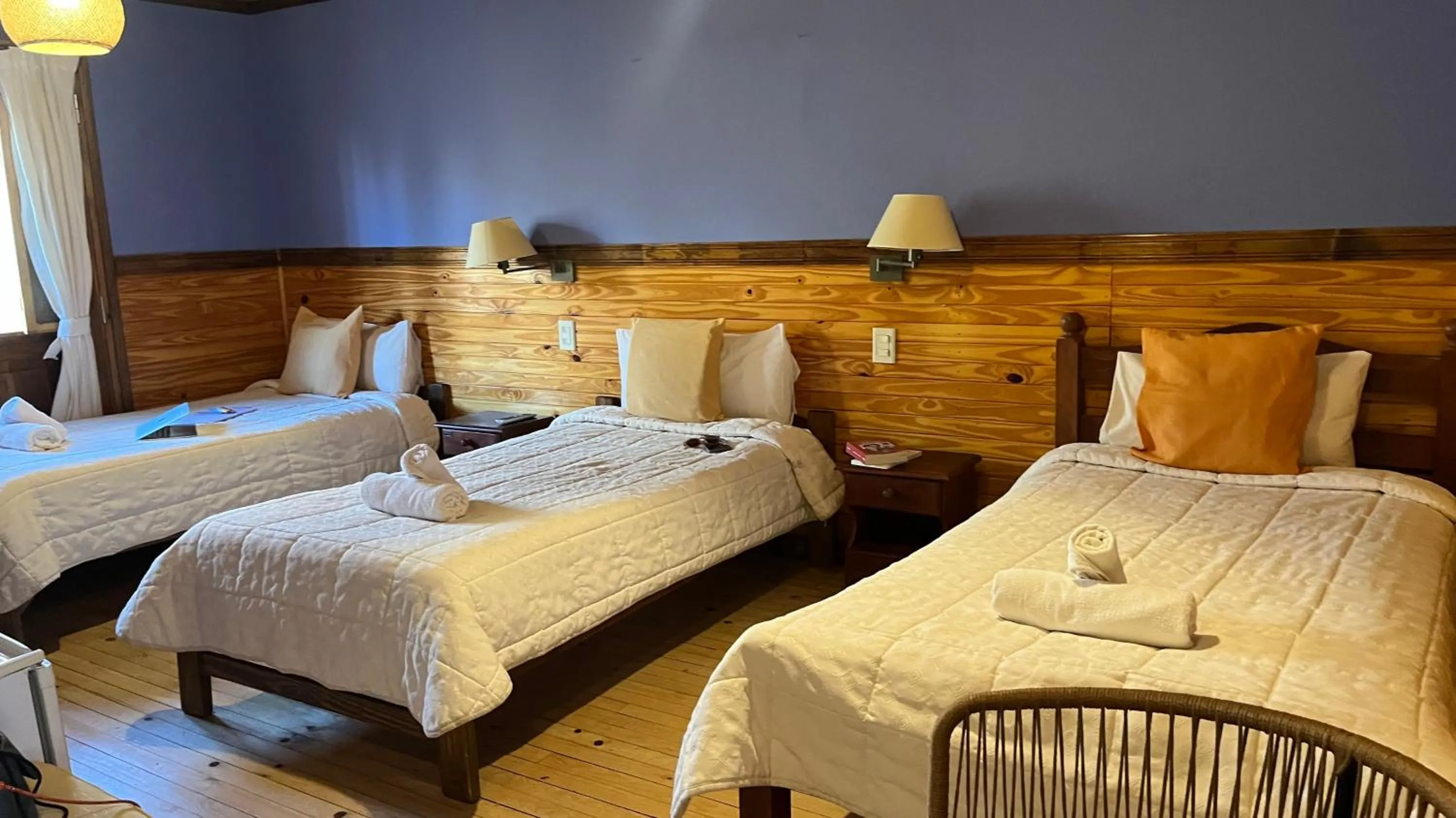 Photo of the whole room, Bed in Hosteria Hainen