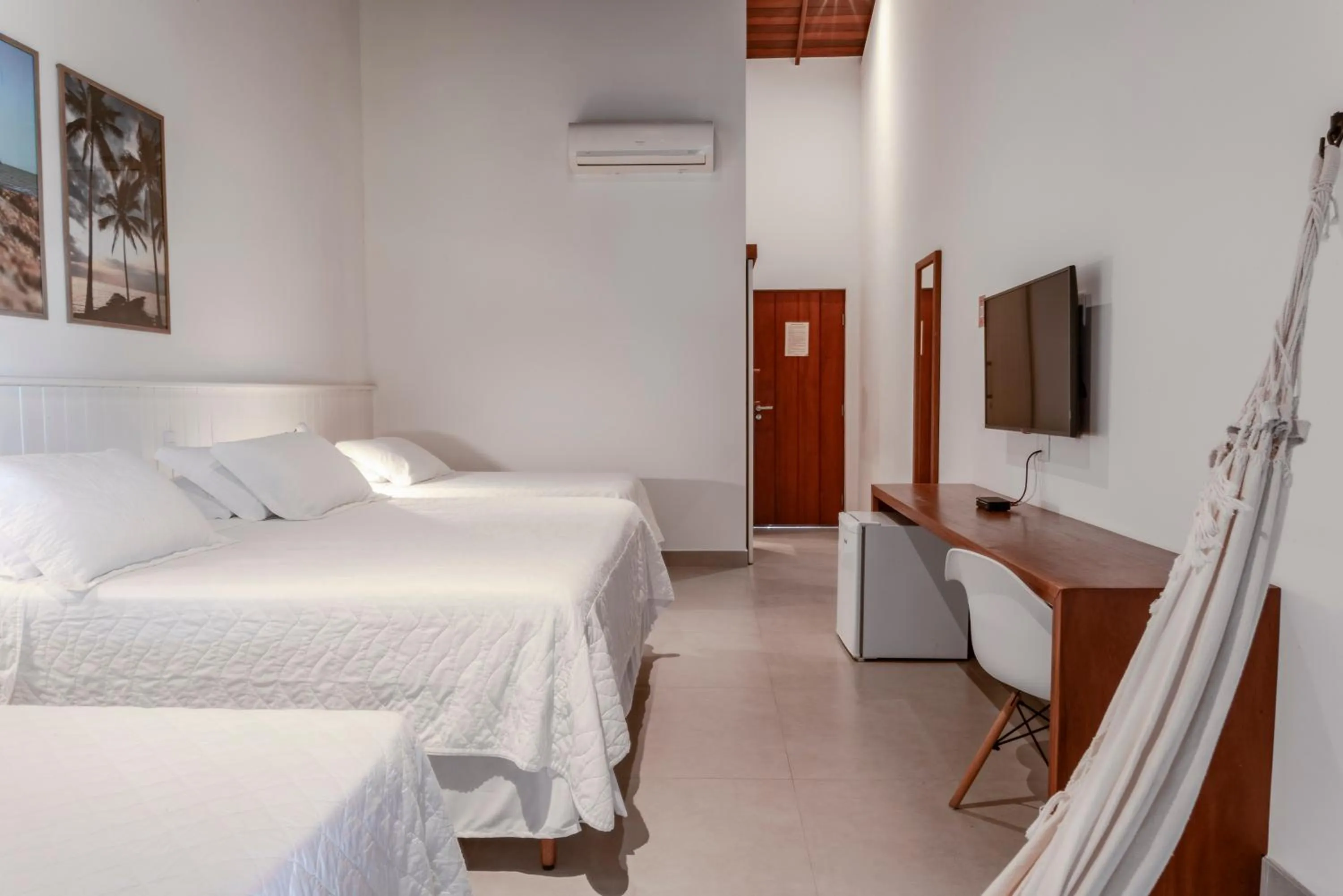 Bed in Hotel Paraiso do Morro