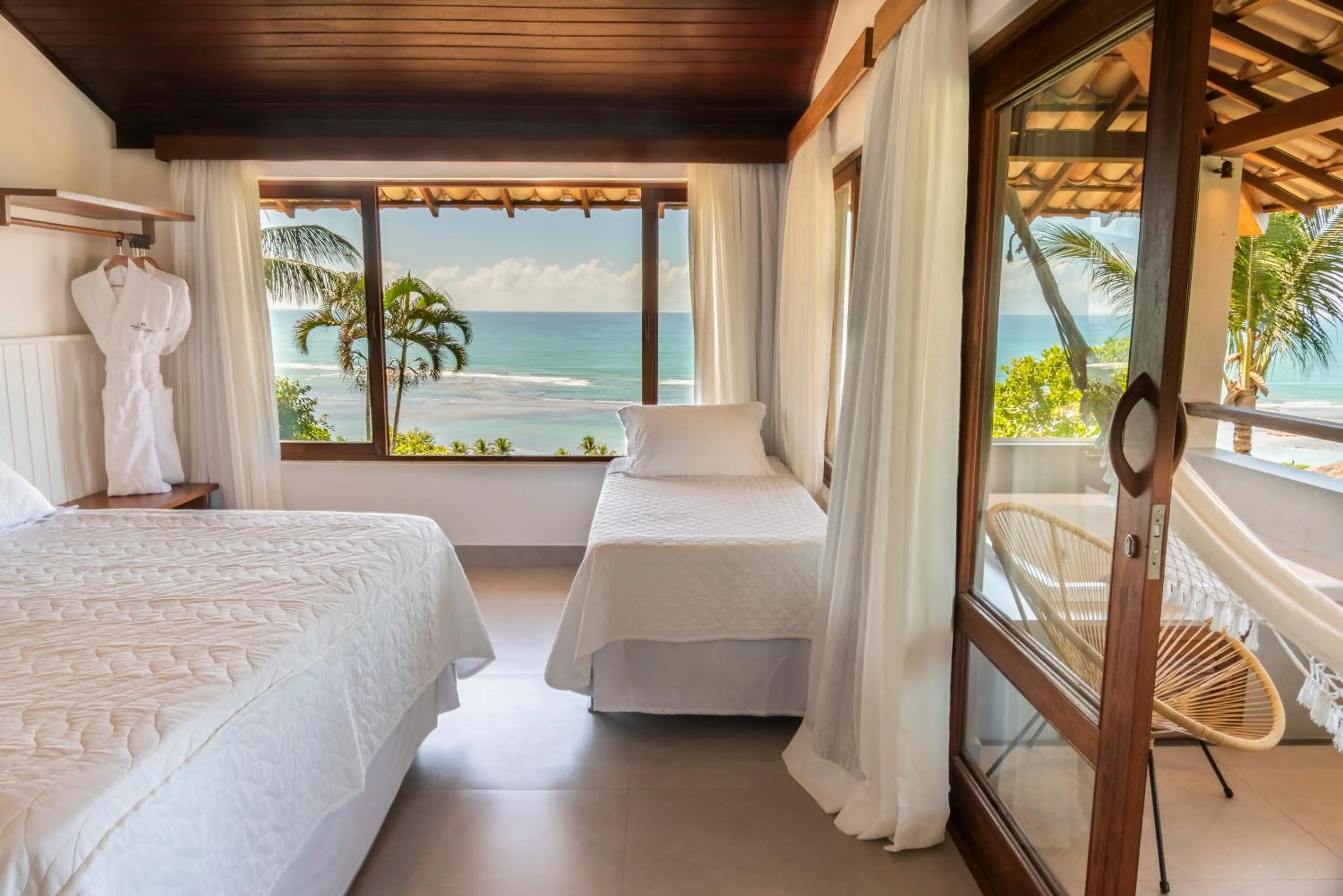Photo of the whole room, Bed in Hotel Paraiso do Morro