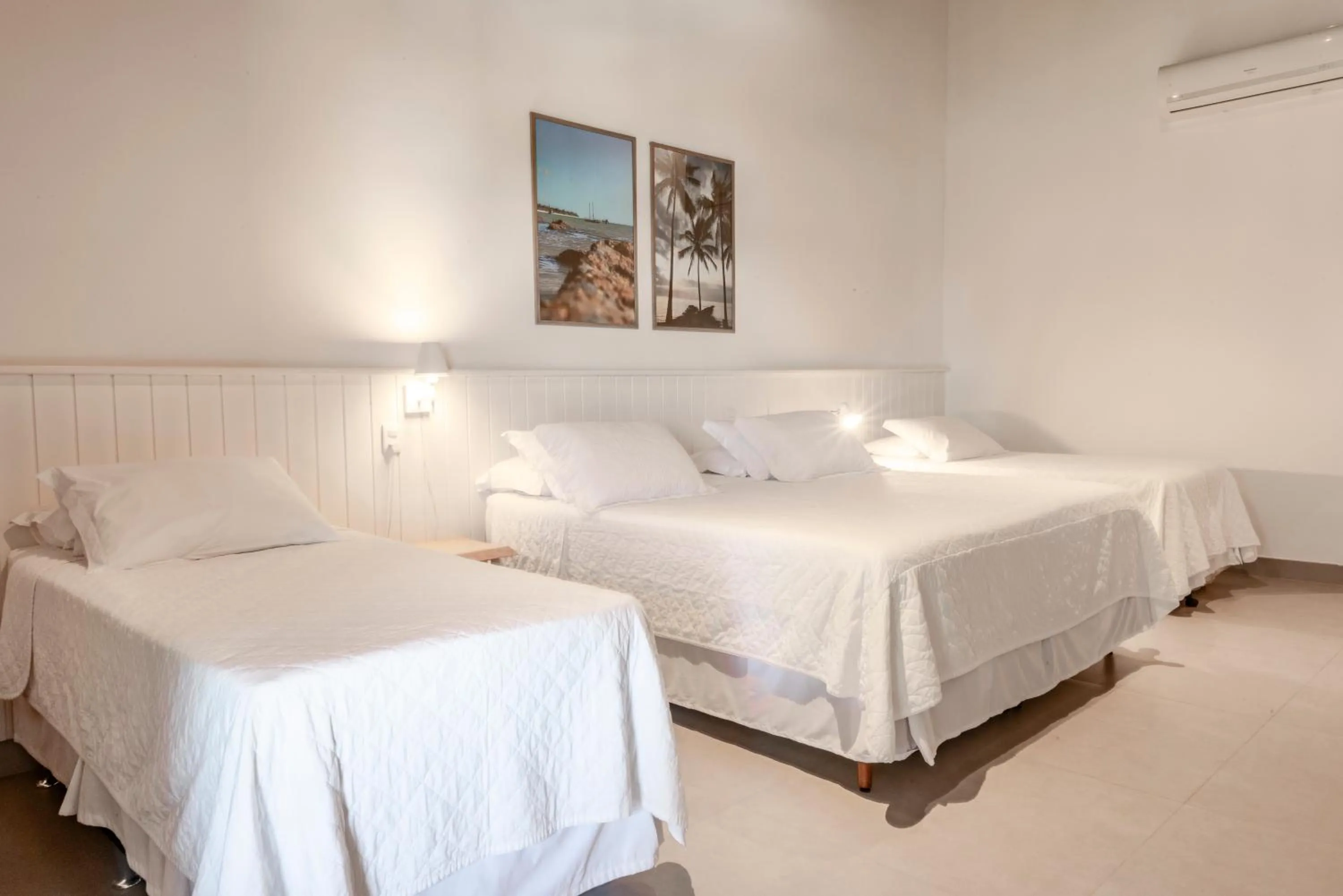 Bed in Hotel Paraiso do Morro