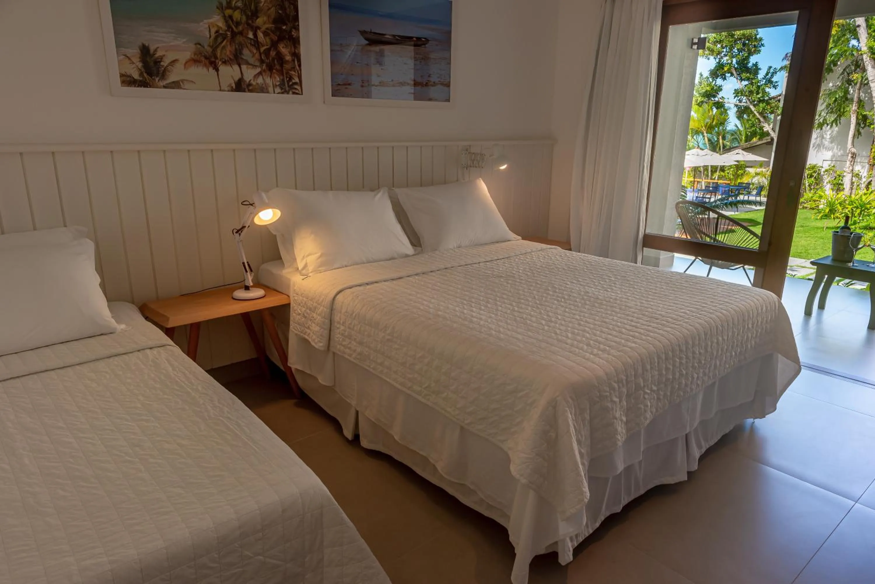 Bed in Hotel Paraiso do Morro