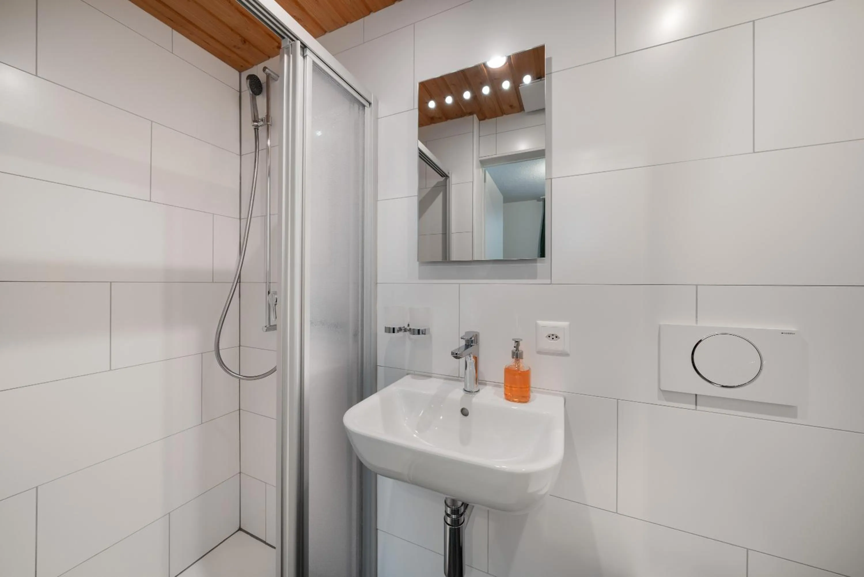 Shower in Interlaken Apartments