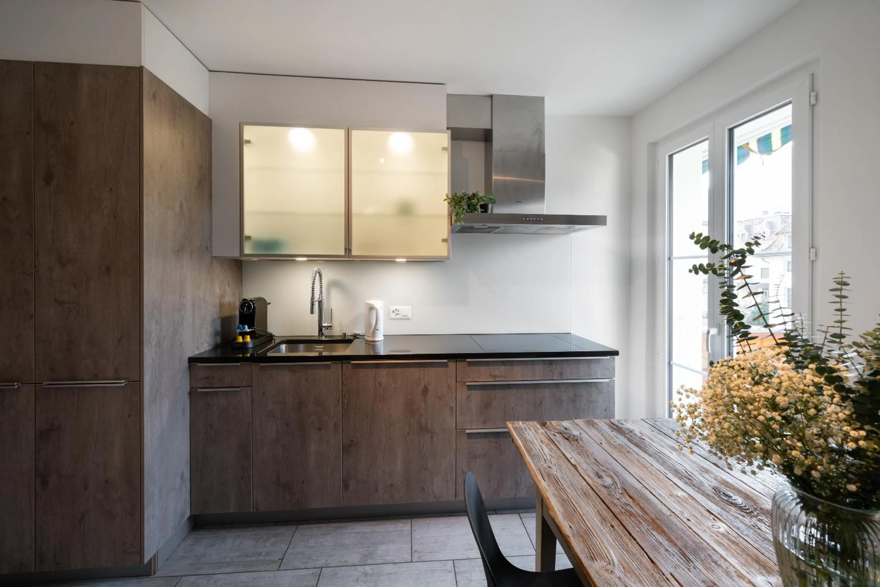 Dining area in Interlaken Apartments