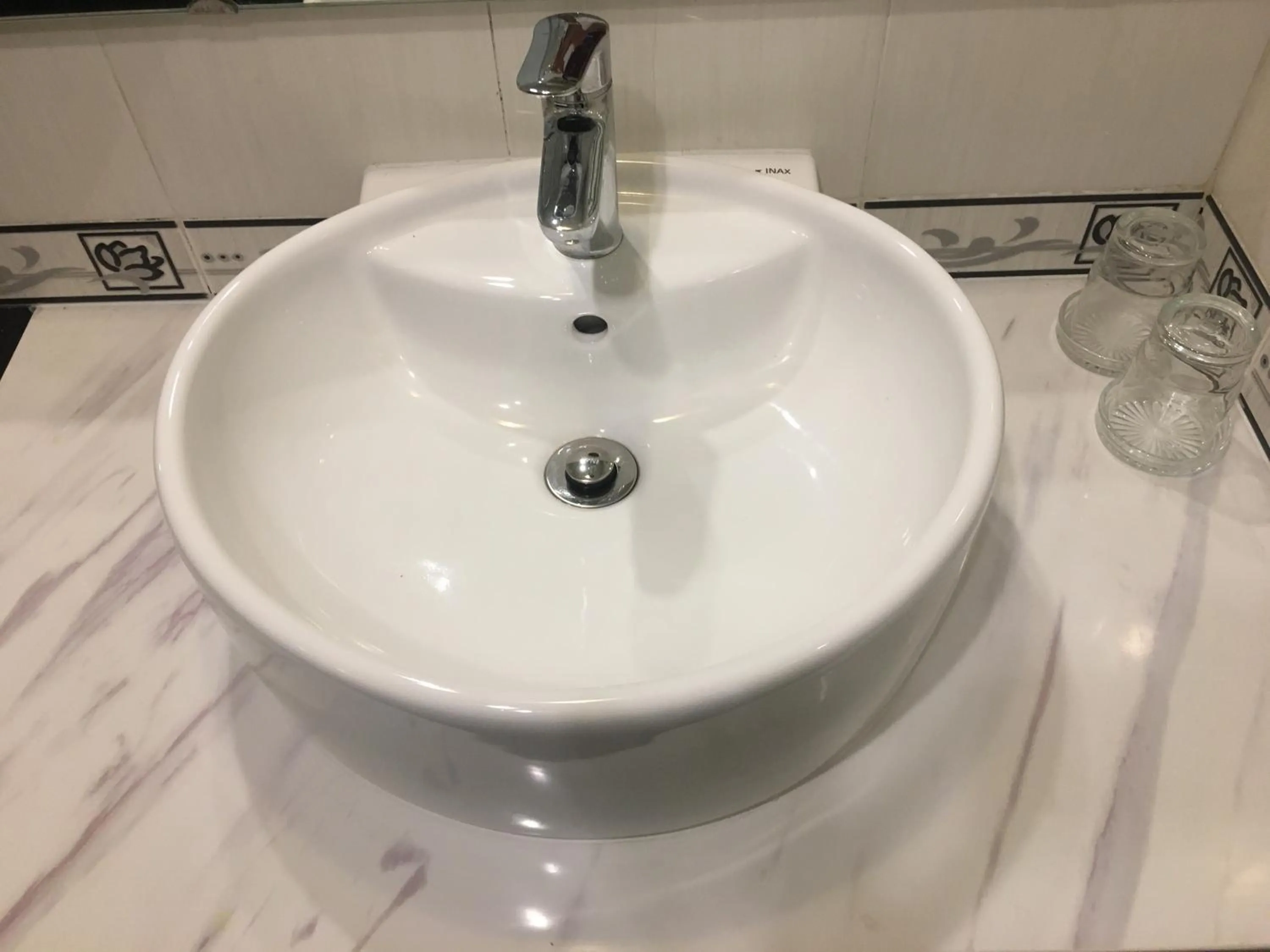 Bathroom in Thai Hoa Hotel