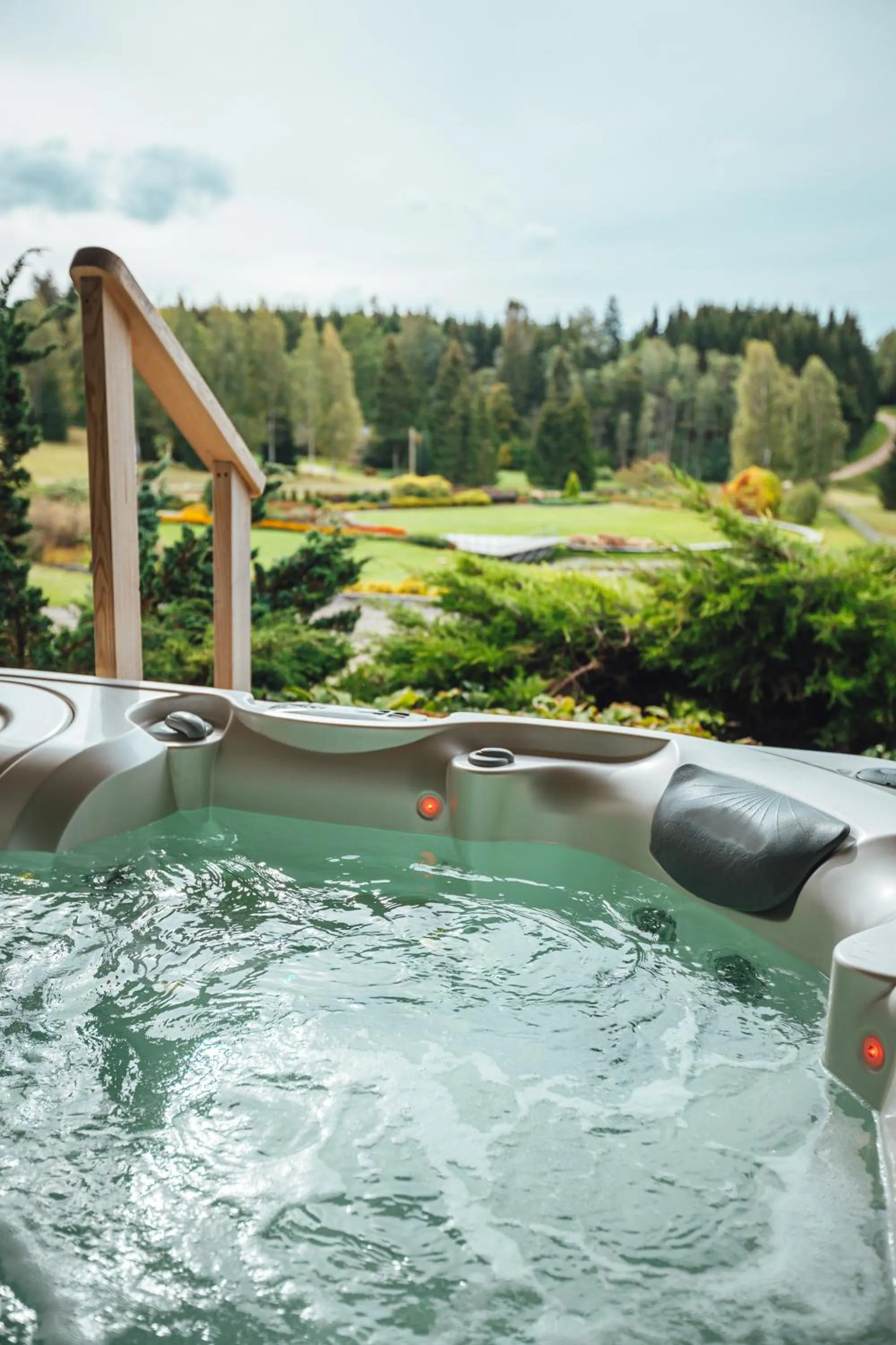 Hot Tub in Spa Hotel Ezeri