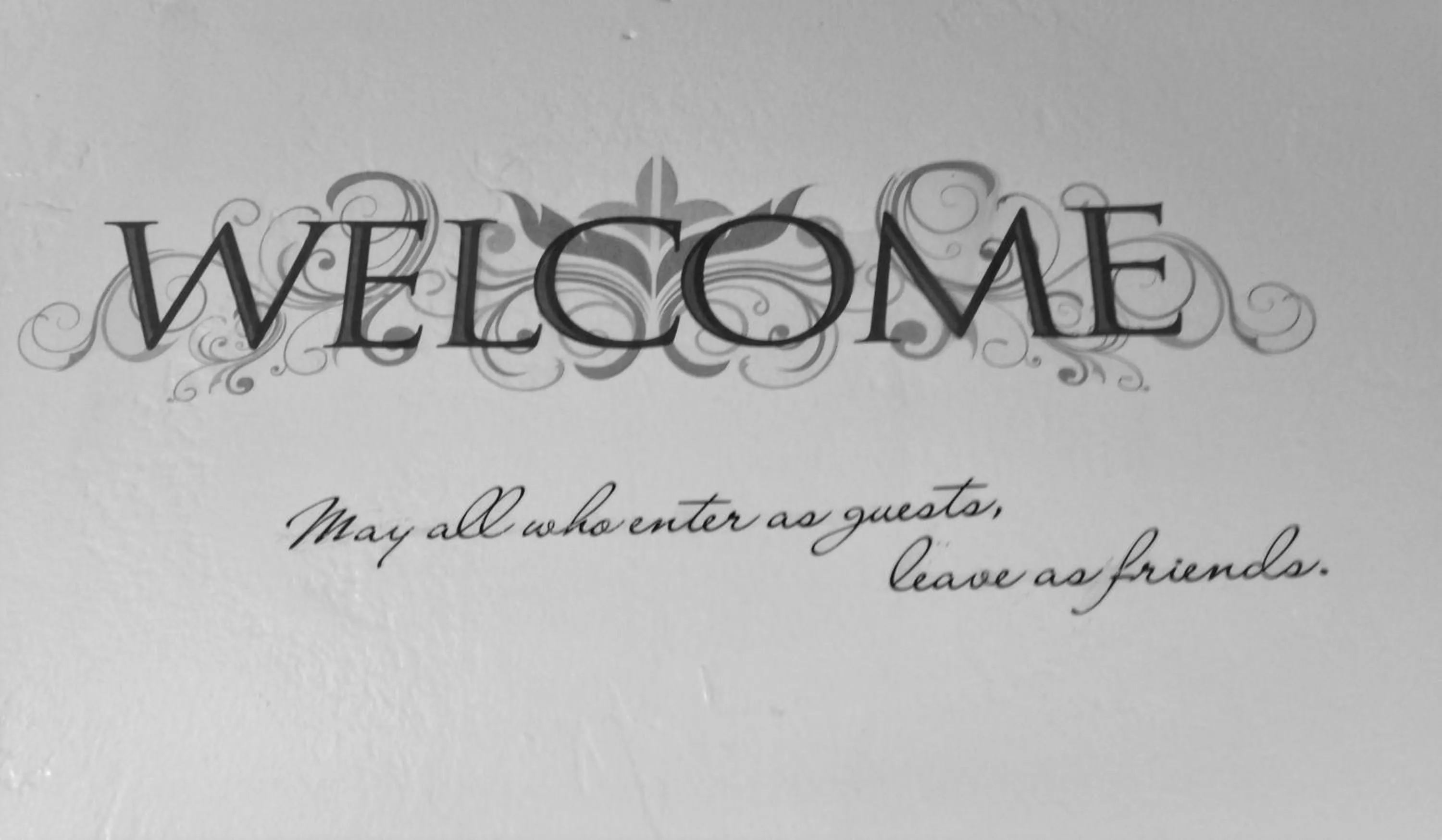 Text overlay in Morro Crest Inn