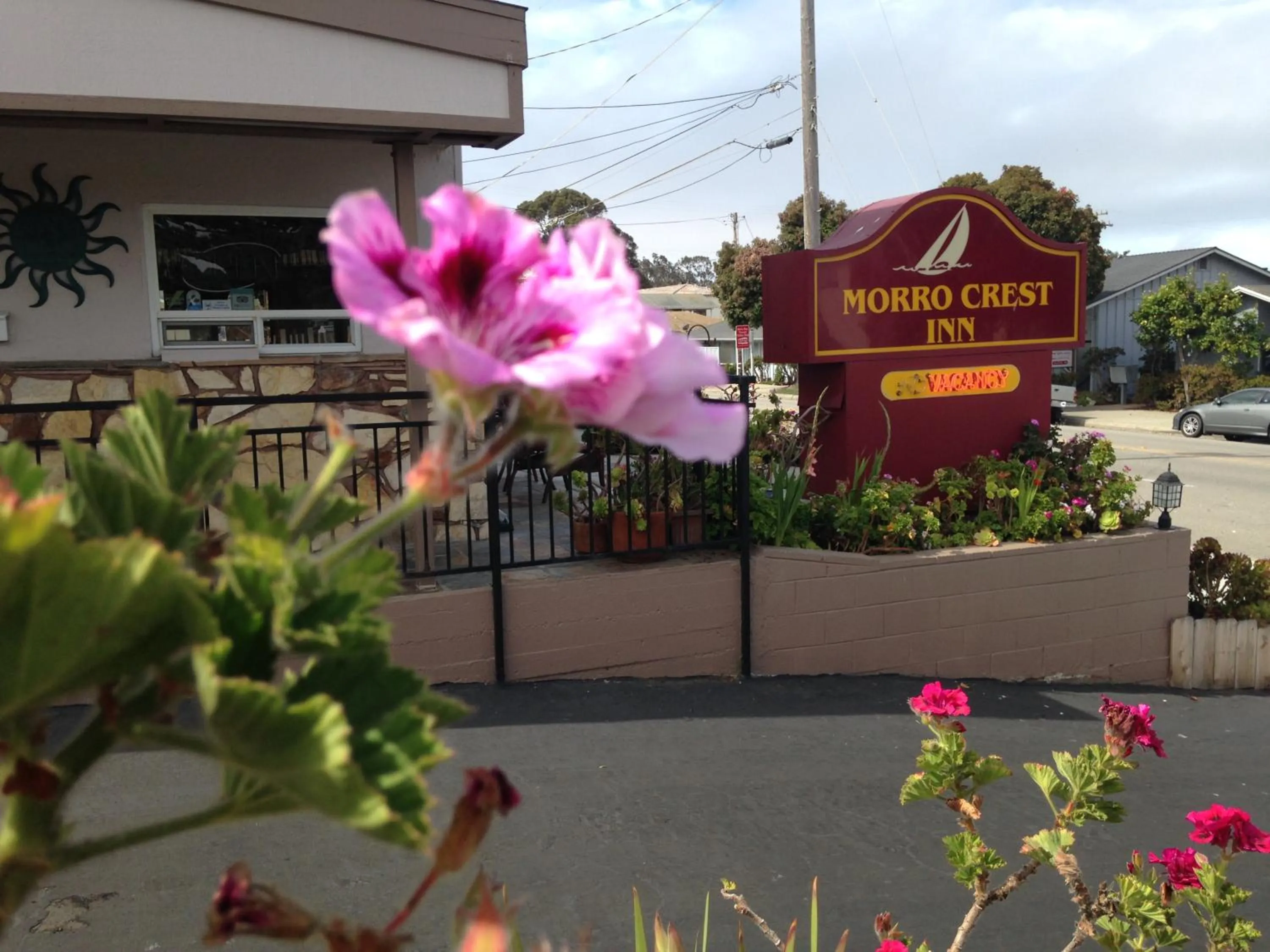 Property logo or sign in Morro Crest Inn