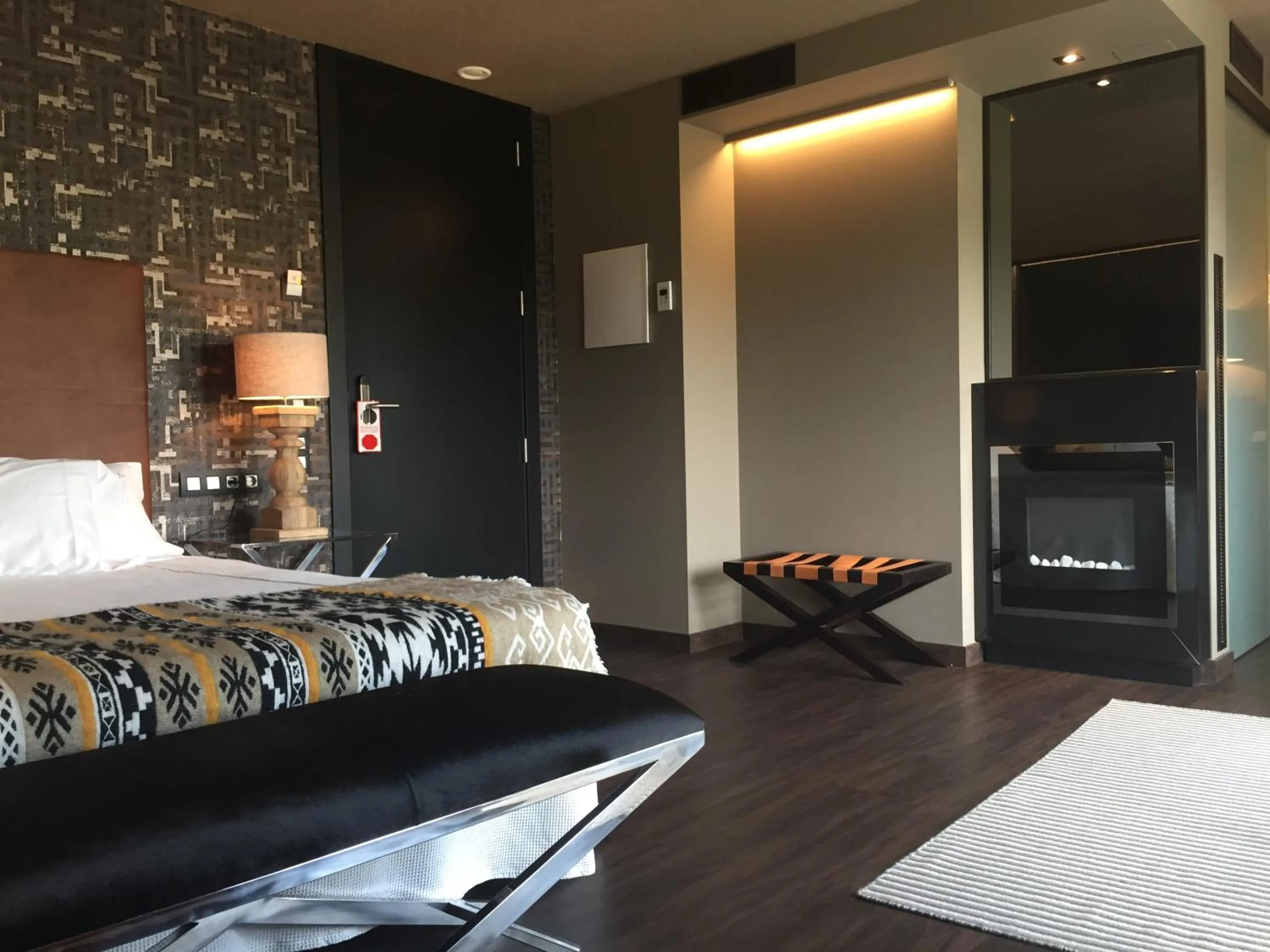 Bedroom, Bed in Alojamientos Ainsa Sanchez