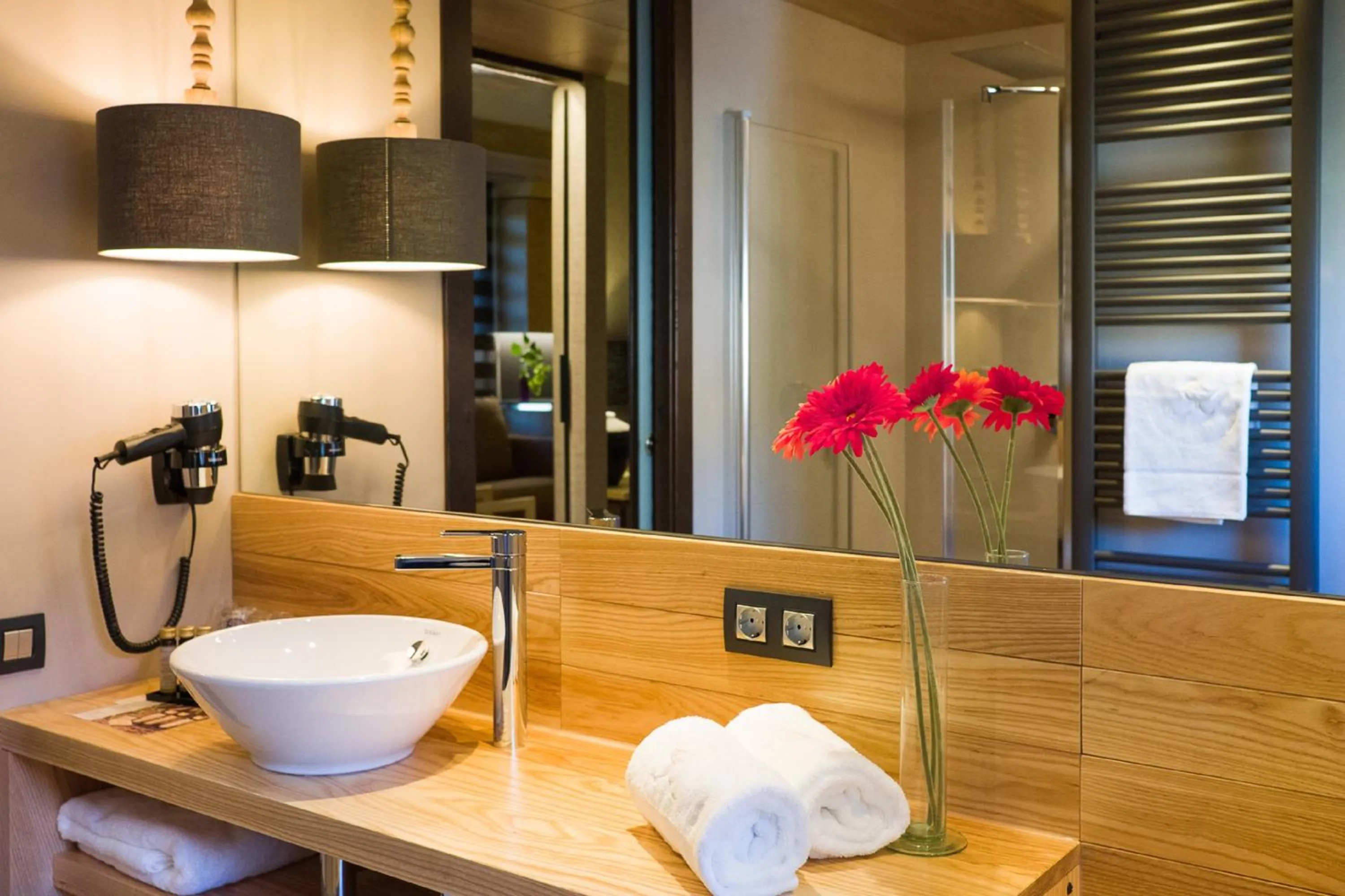 Bathroom in Alojamientos Ainsa Sanchez