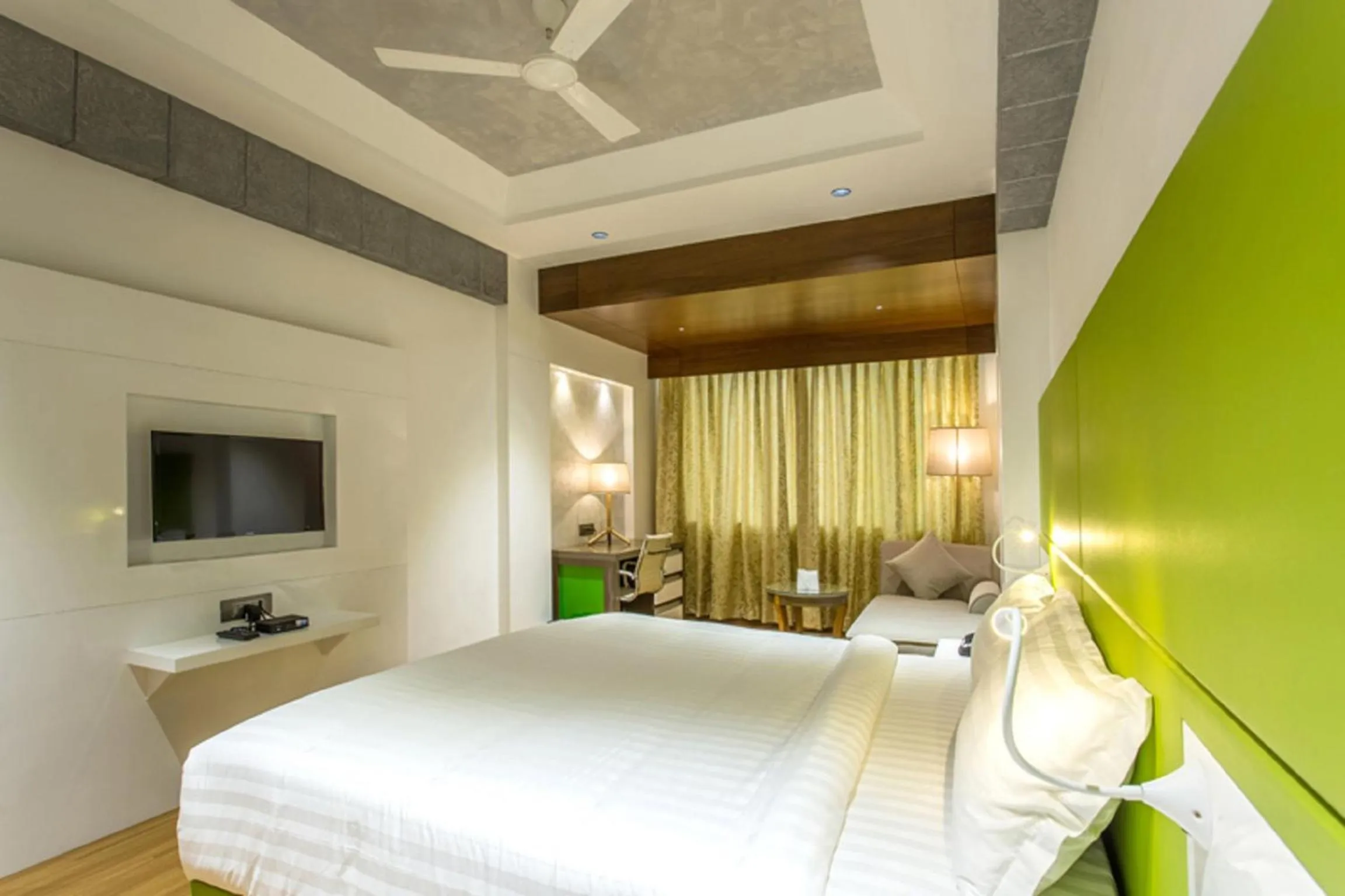 Bed in Hotel Abika Elite