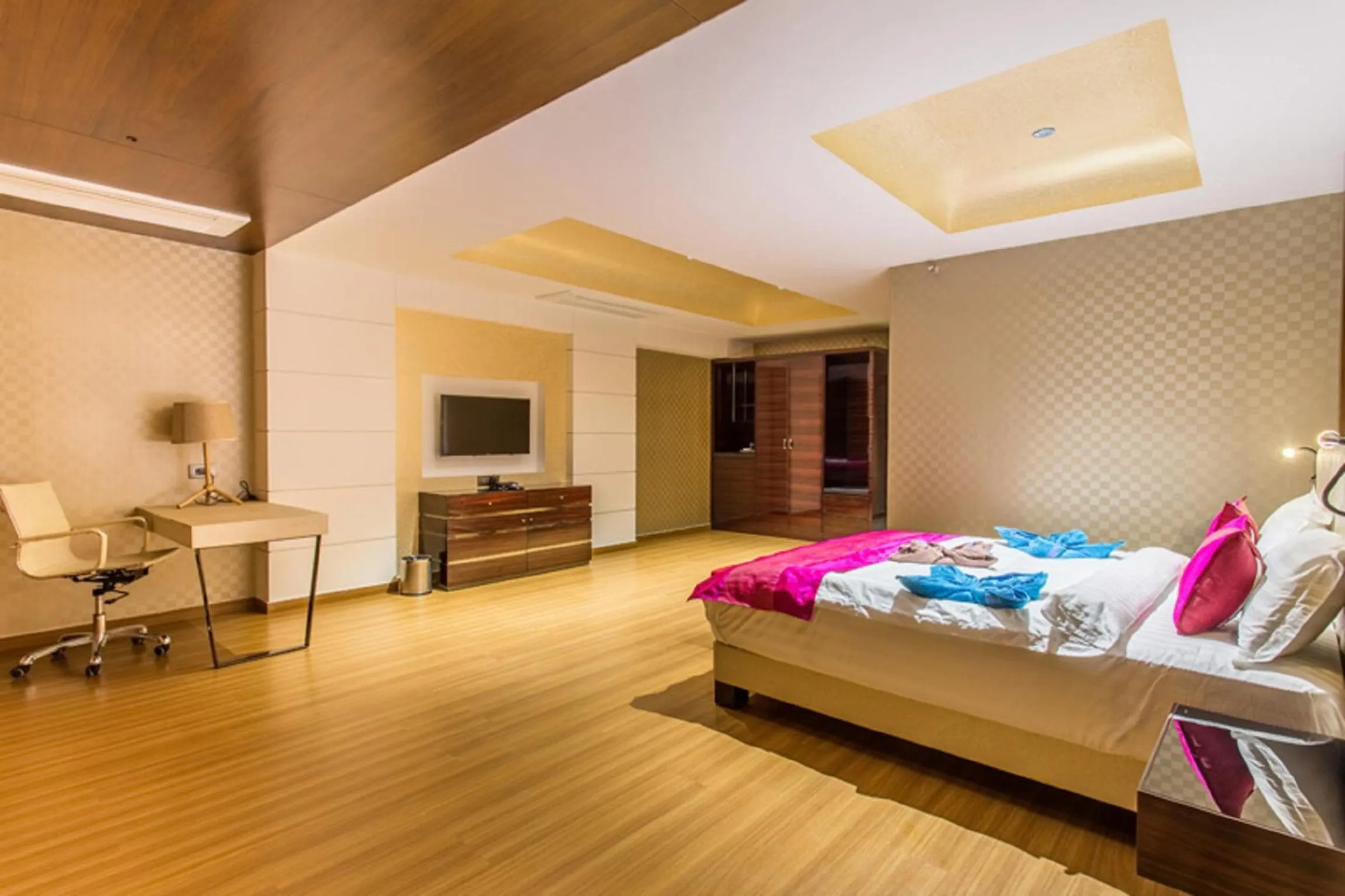 Bed in Hotel Abika Elite