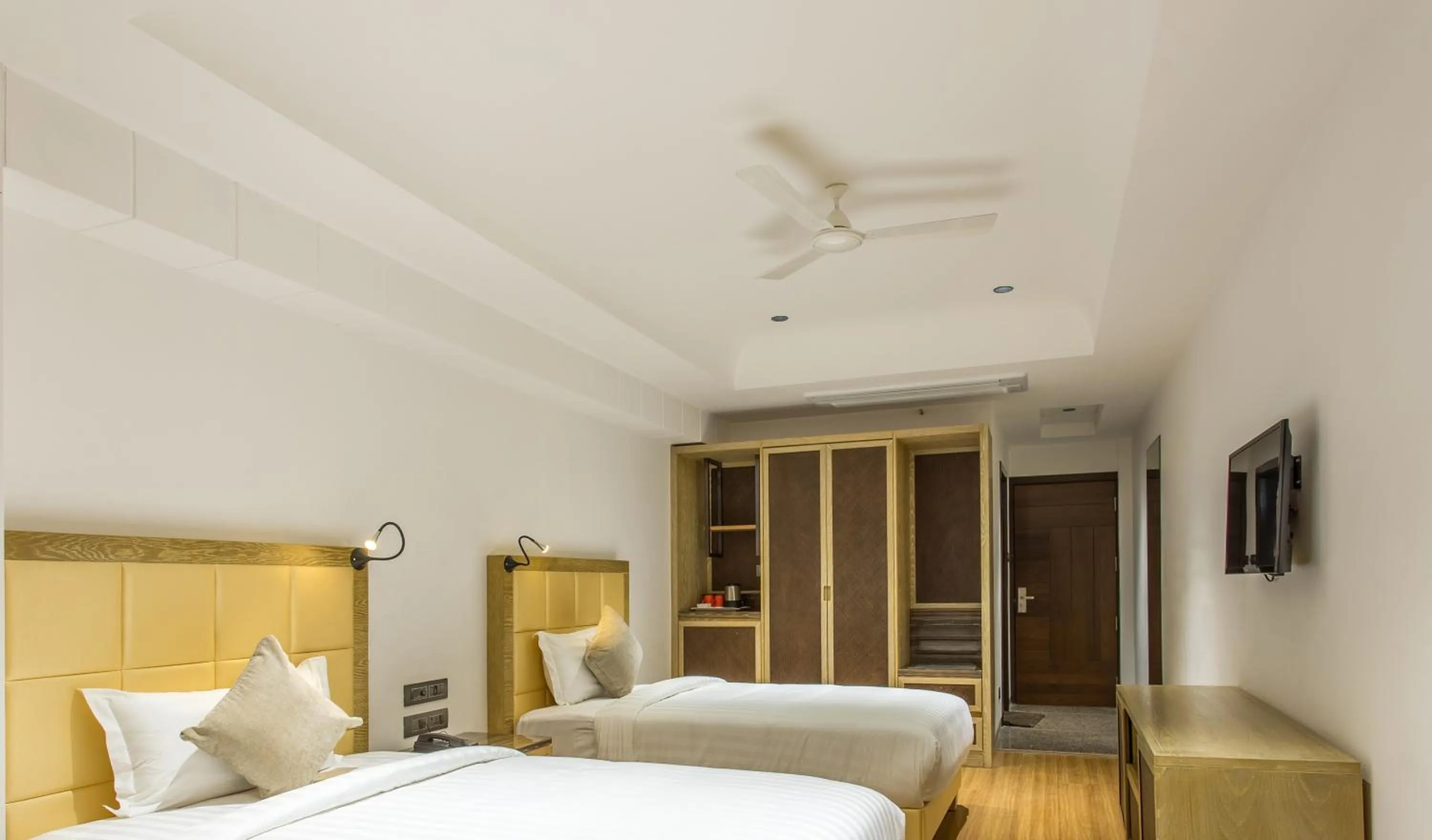 Bedroom, Bed in Hotel Abika Elite