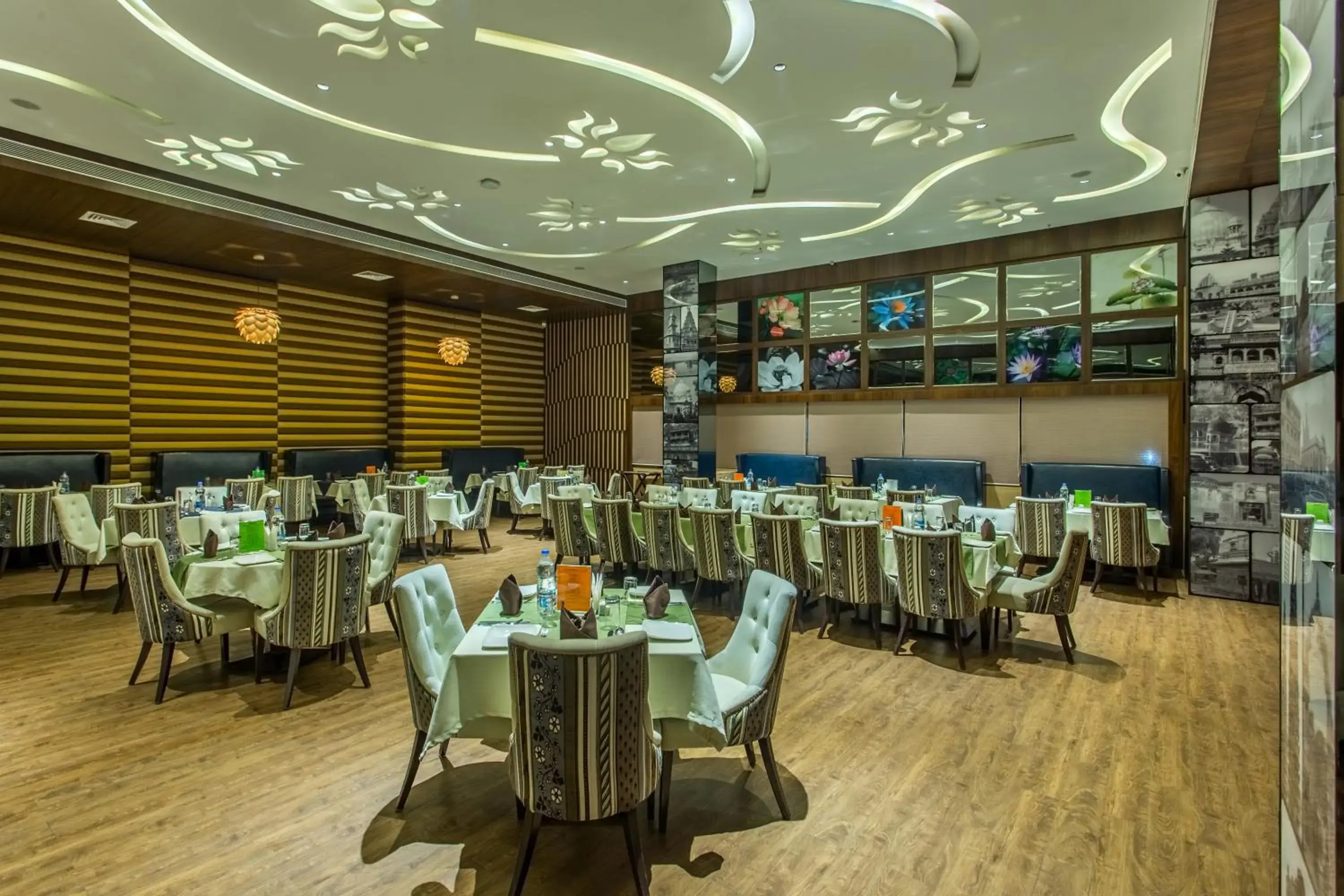 Restaurant/places to eat in Hotel Abika Elite Restaurant/places to eat in Hotel Abika Elite