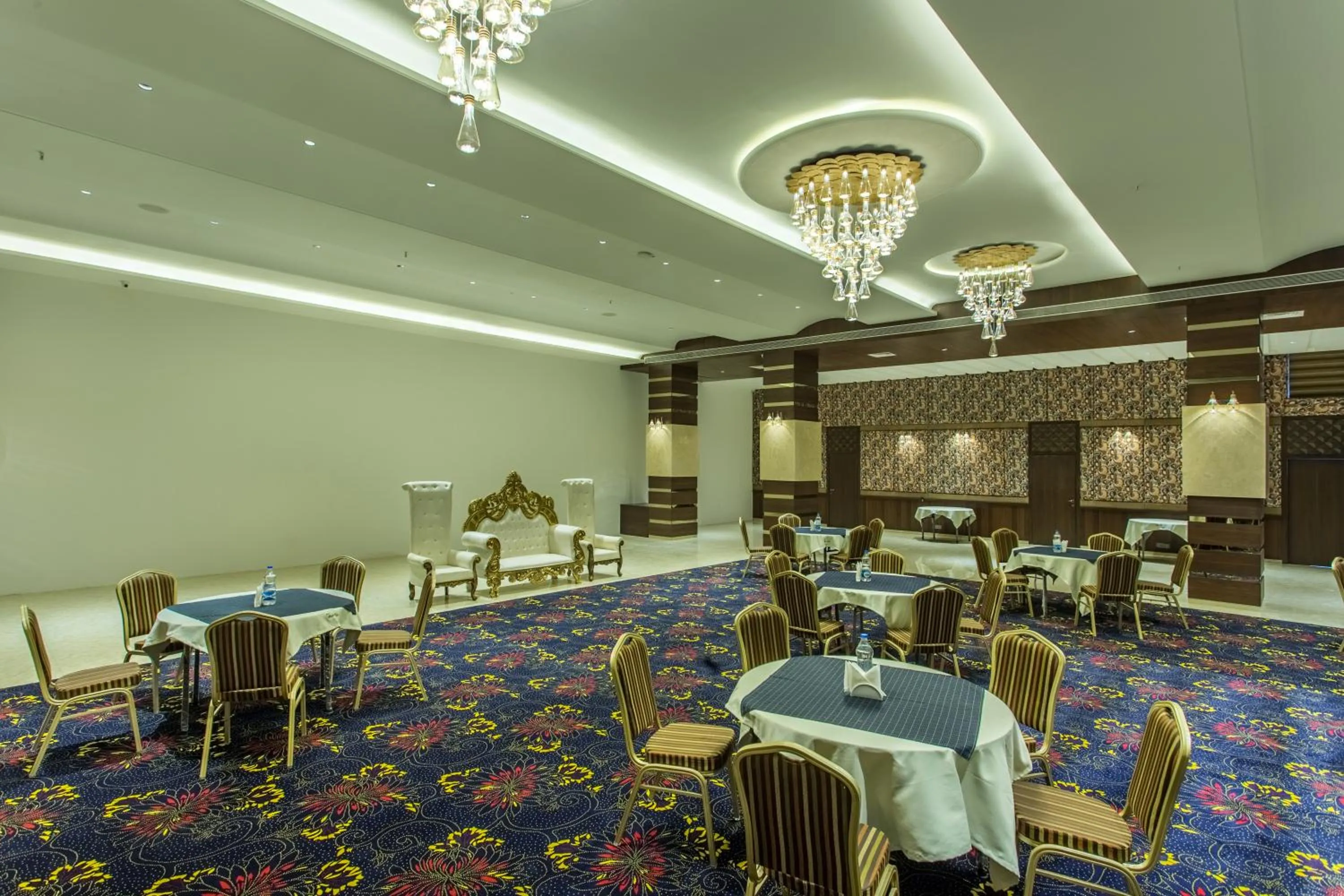 Banquet/Function facilities in Hotel Abika Elite