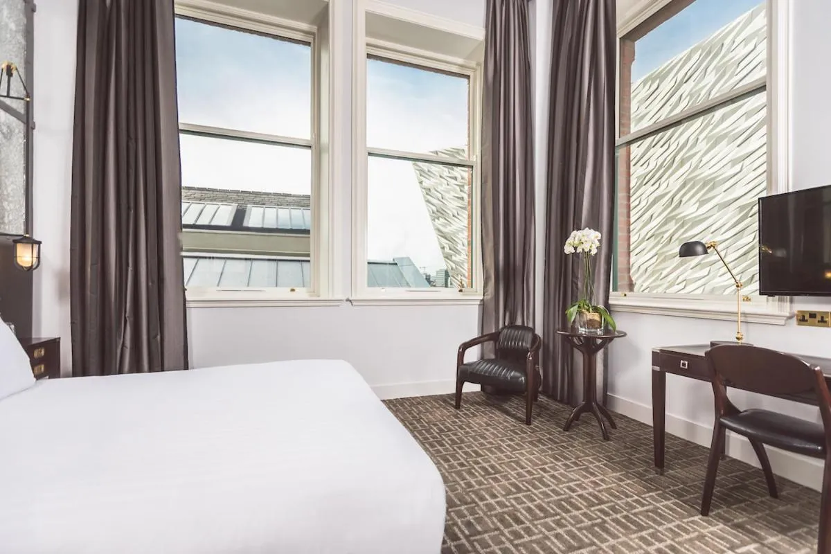 Bedroom, Bed in Titanic Hotel Belfast