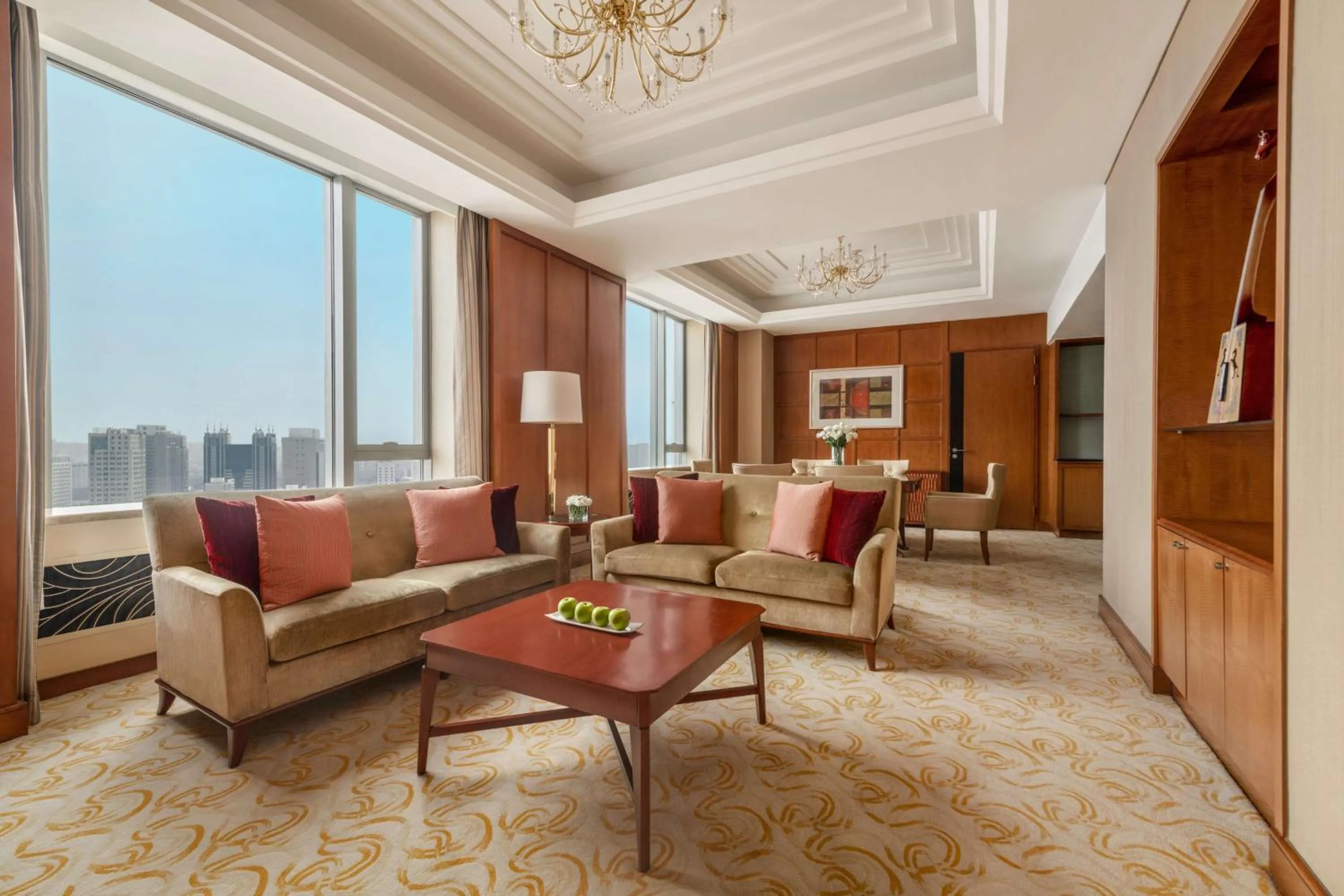 Photo of the whole room in Shangri-La Huhhot