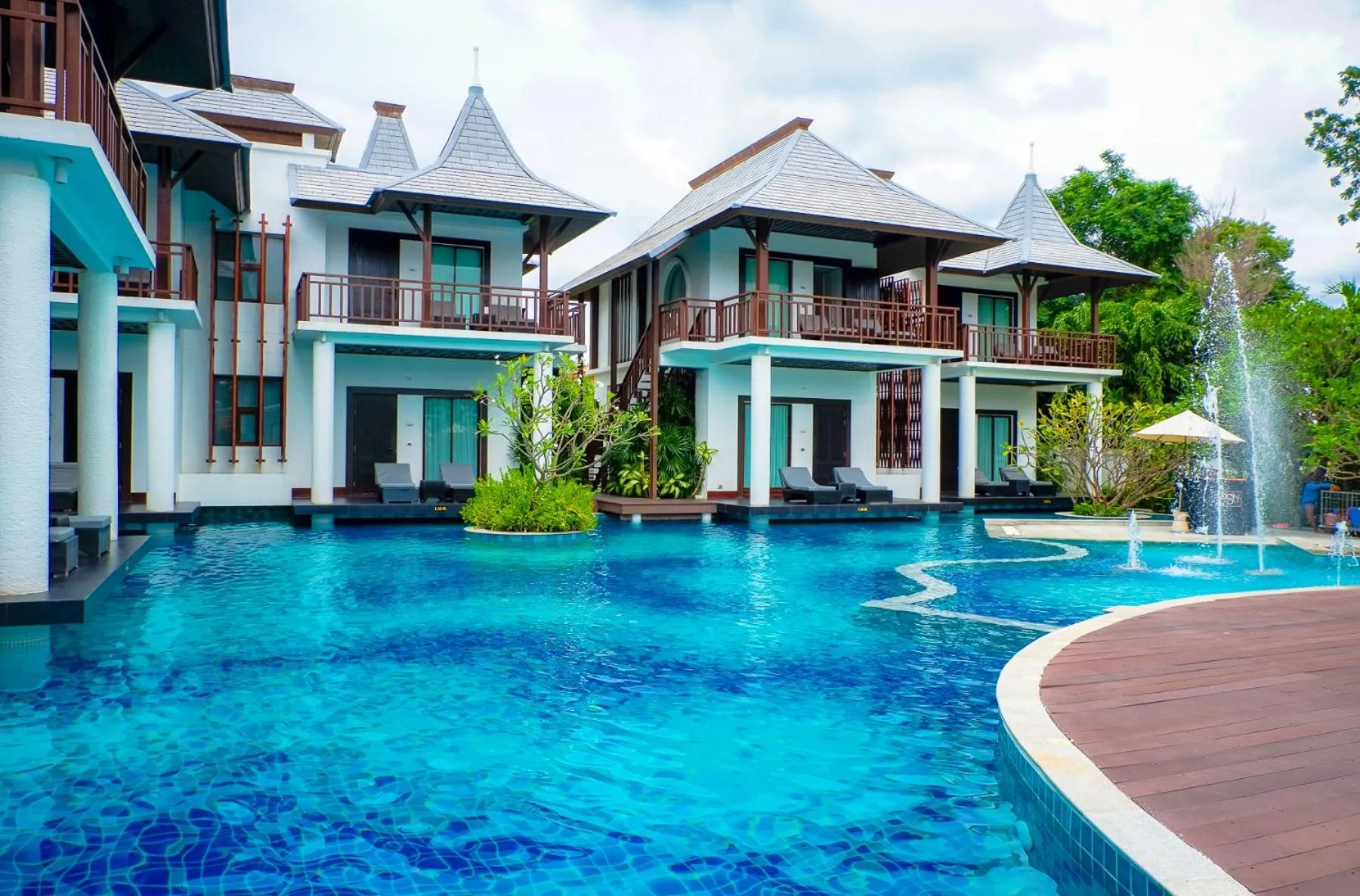 Property building in Z Through By The Zign