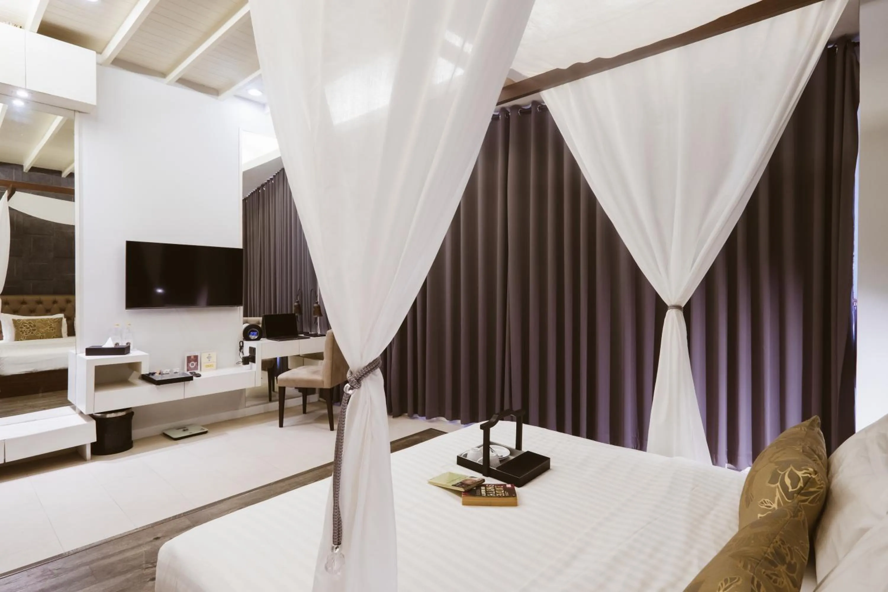 Bedroom, Bed in De Chai Colonial Hotel & Spa - SHA Plus