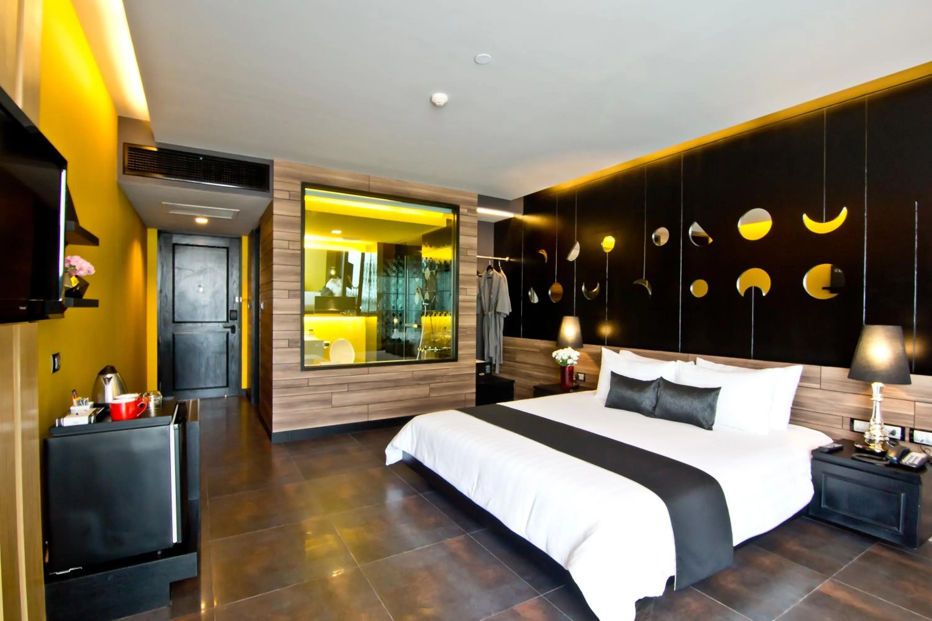 Decorative detail, Bed in Tsix5 Hotel