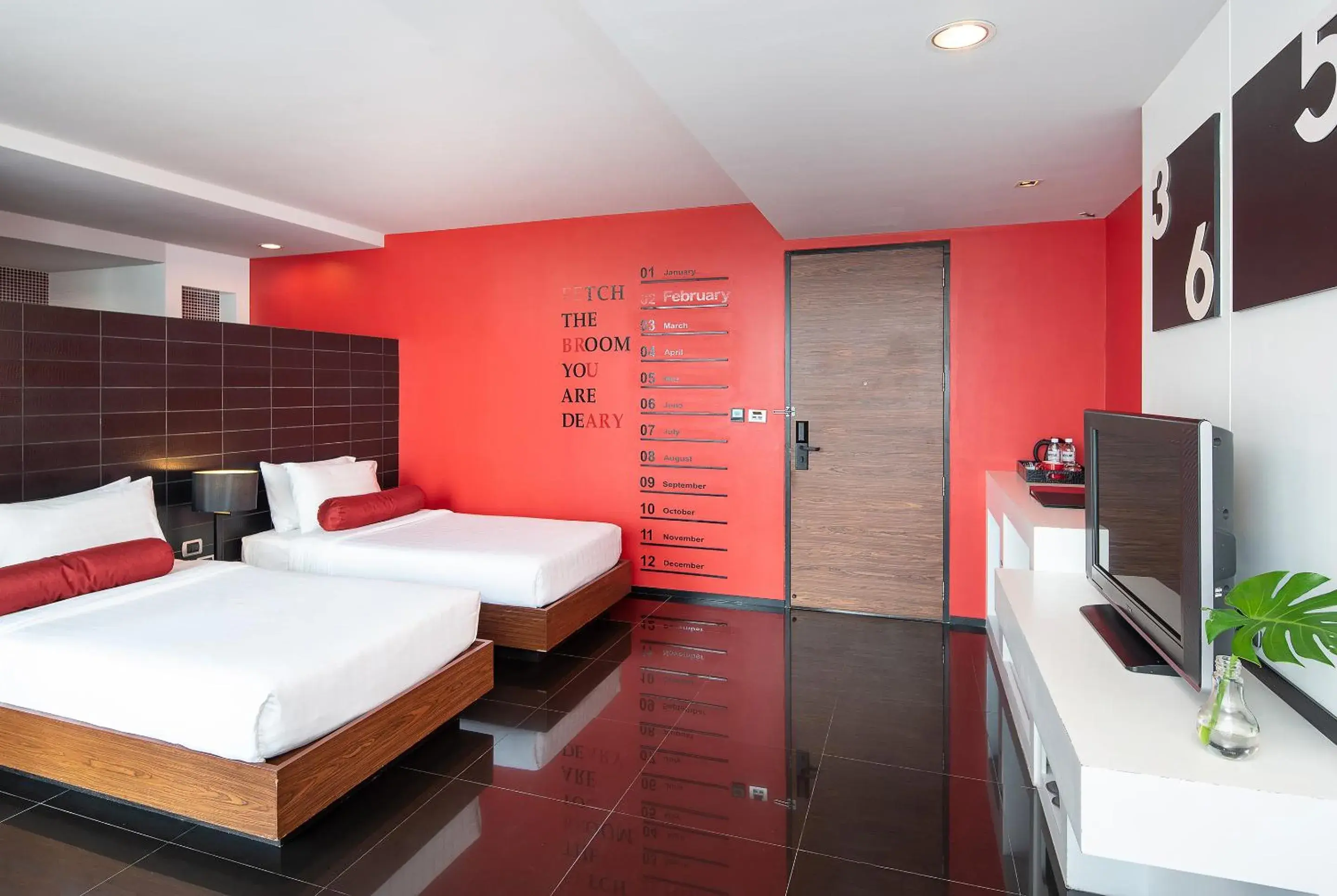 Bedroom, Bed in Tsix5 Hotel