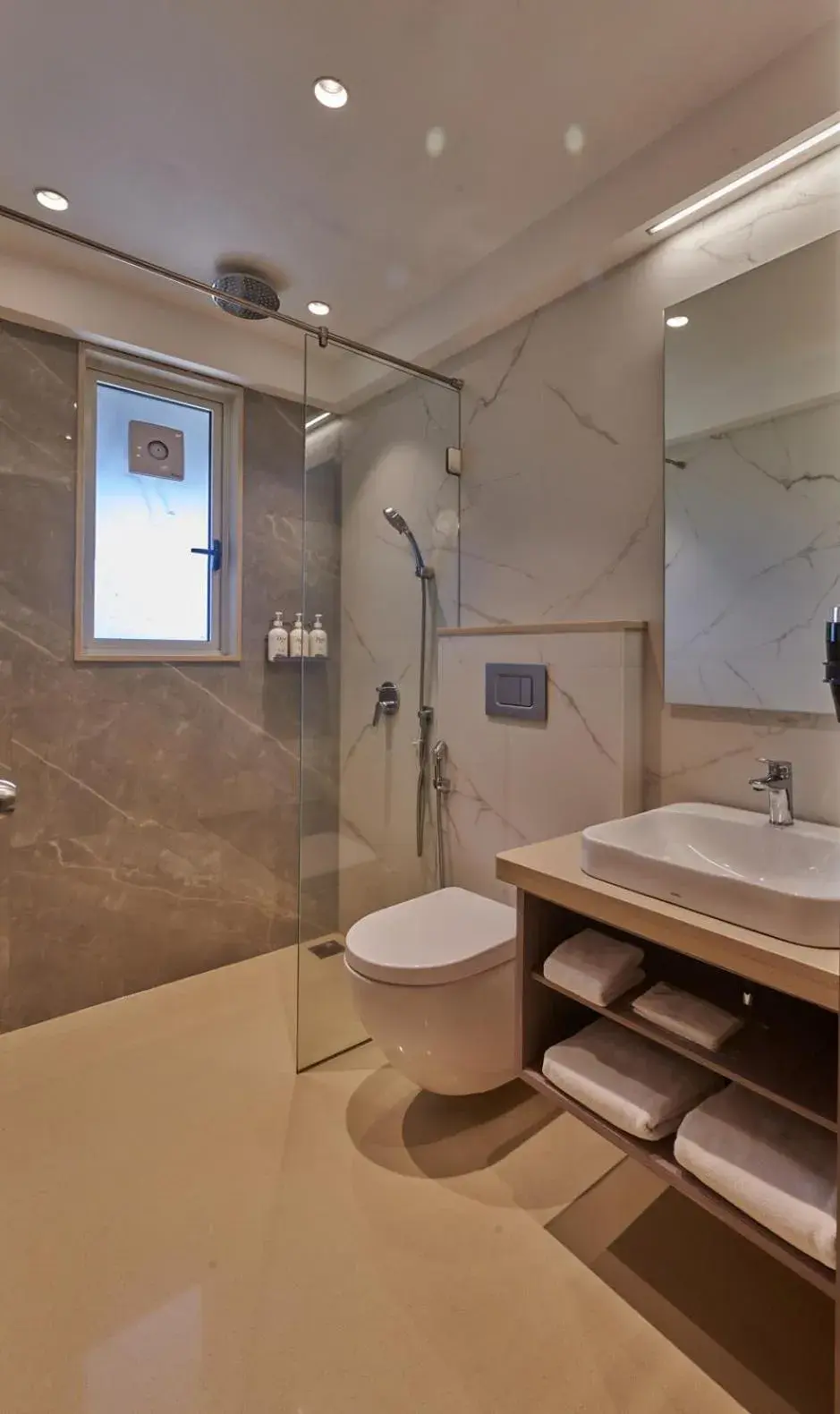 Bathroom in Regent Hotel Andheri Bathroom in Regent Hotel Andheri