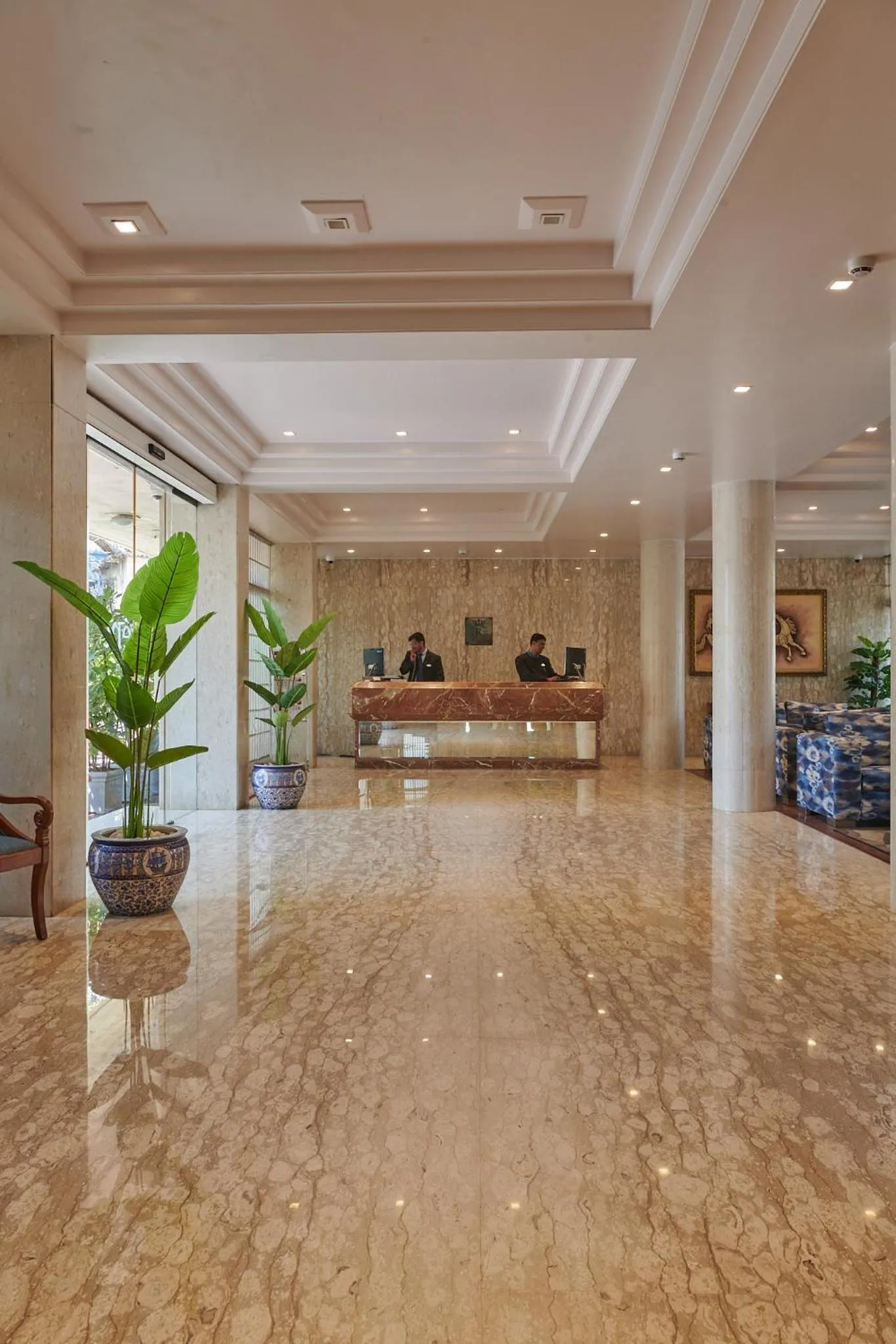 Lobby or reception in Regent Hotel Andheri