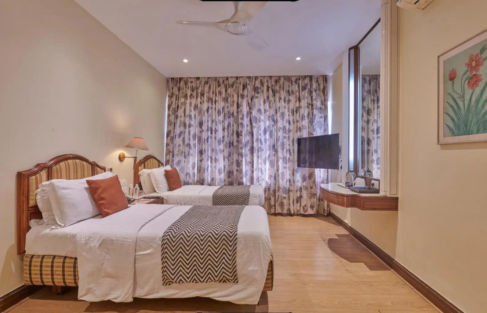 Standard Room Twin Bed - single occupancy in Regent Hotel Andheri Standard Room Twin Bed - single occupancy in Regent Hotel Andheri