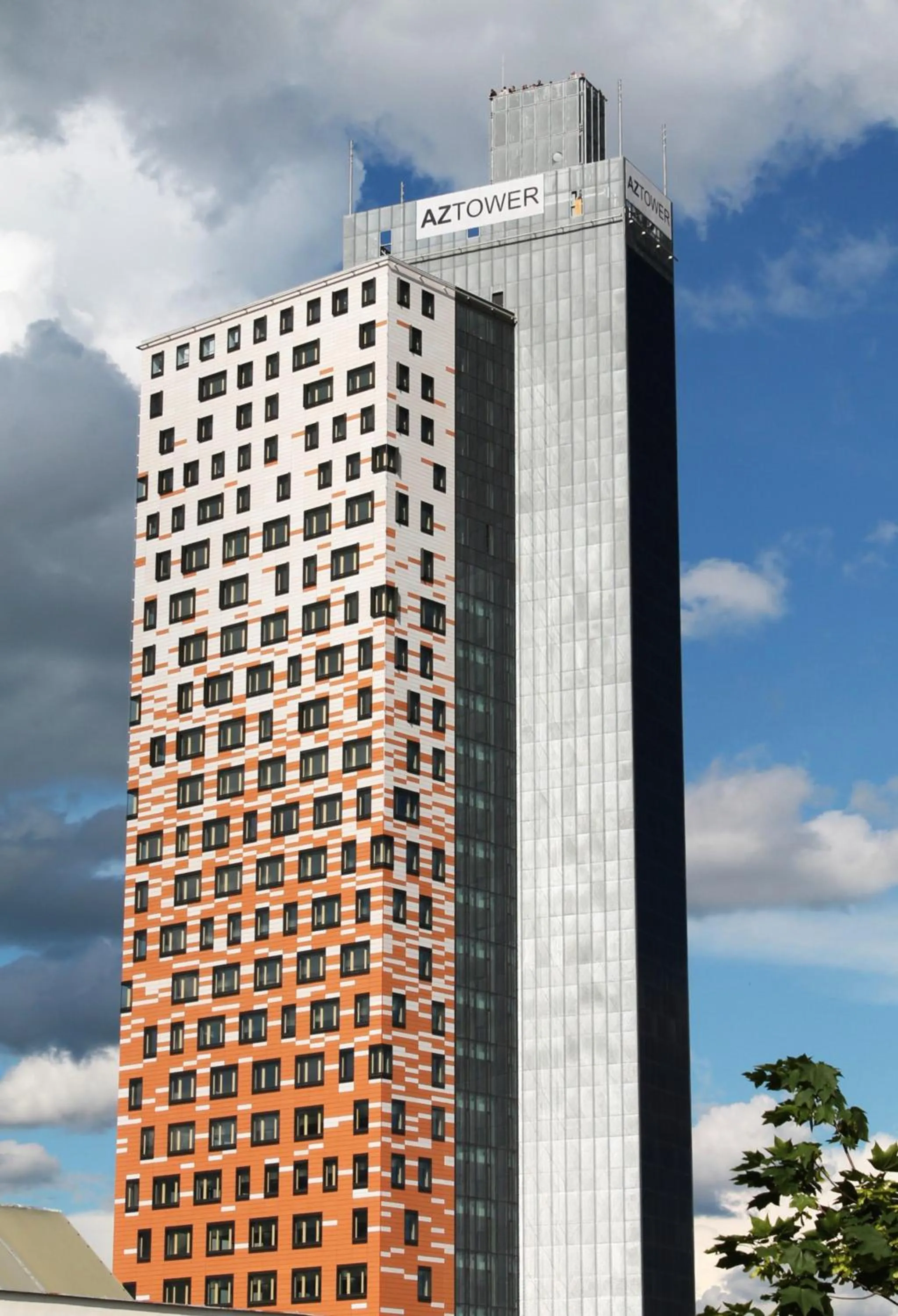 Deluxe Apartment - single occupancy in AZ Tower Apartment