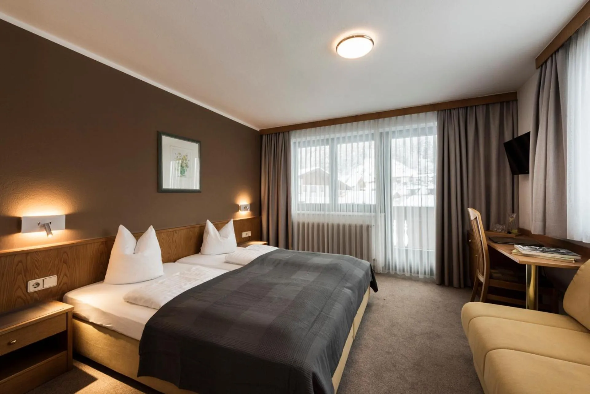 Bed in Hotel Medrazerhof