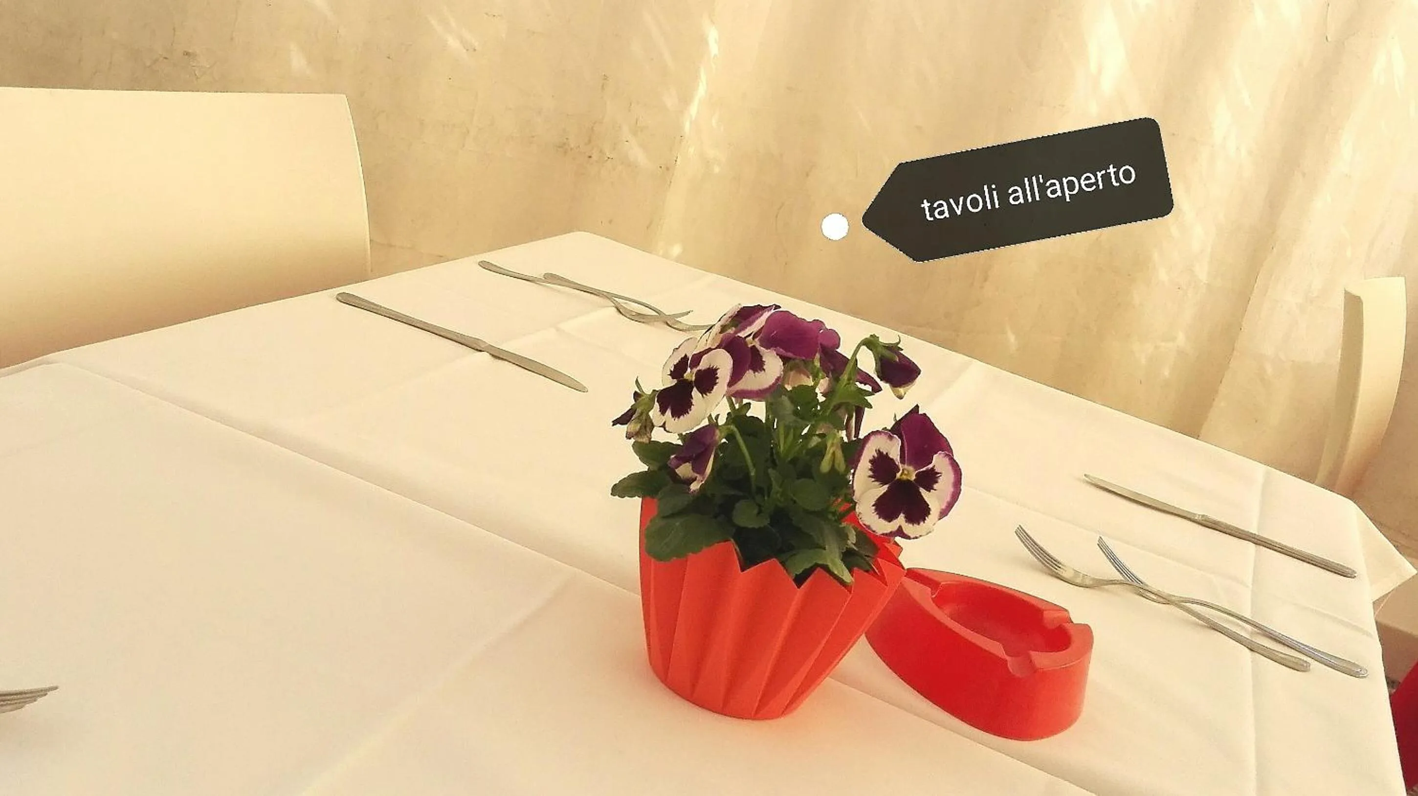 Restaurant/places to eat, Bed in Corte Degli Estensi