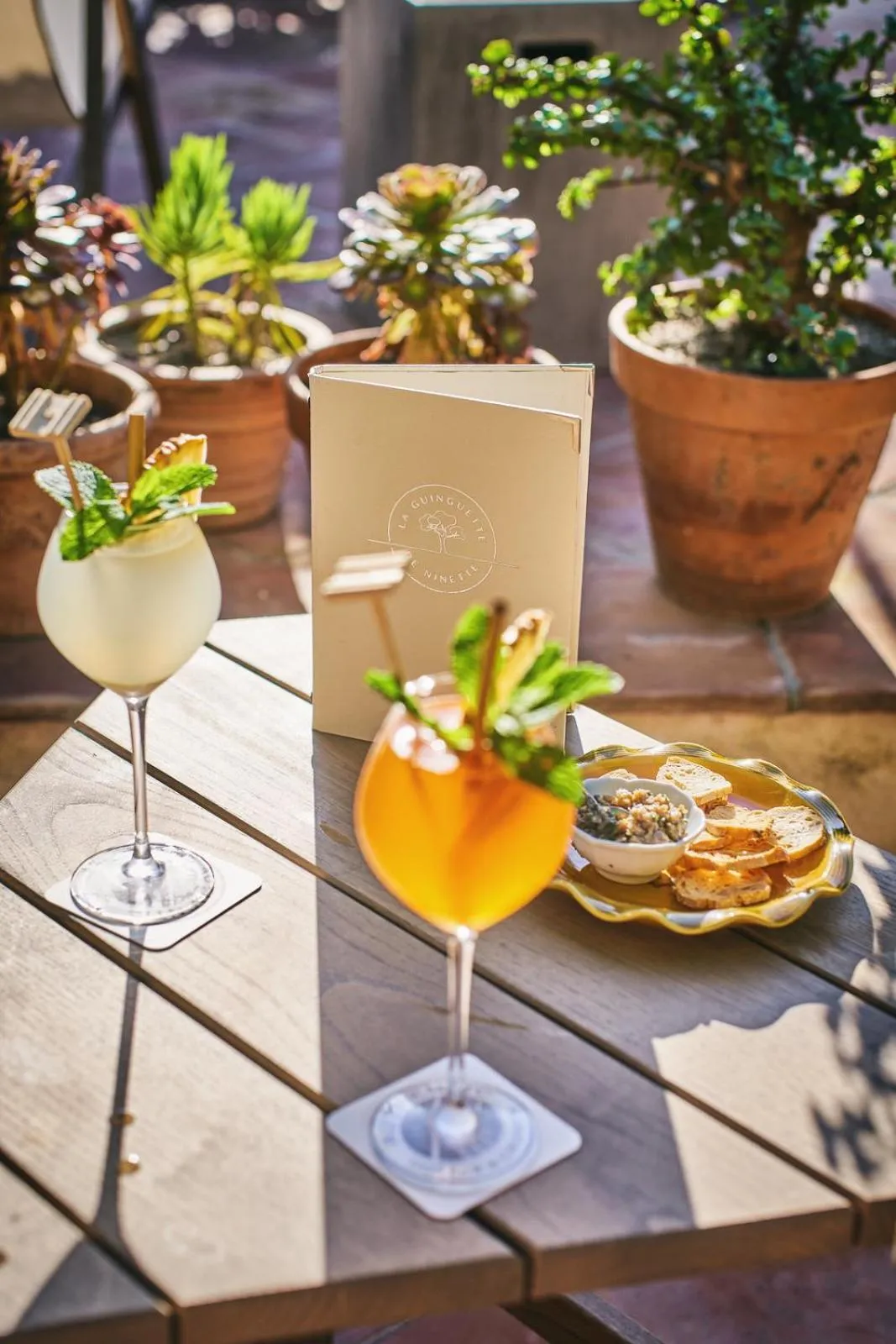 Food and drinks in La Ferme D'Augustin