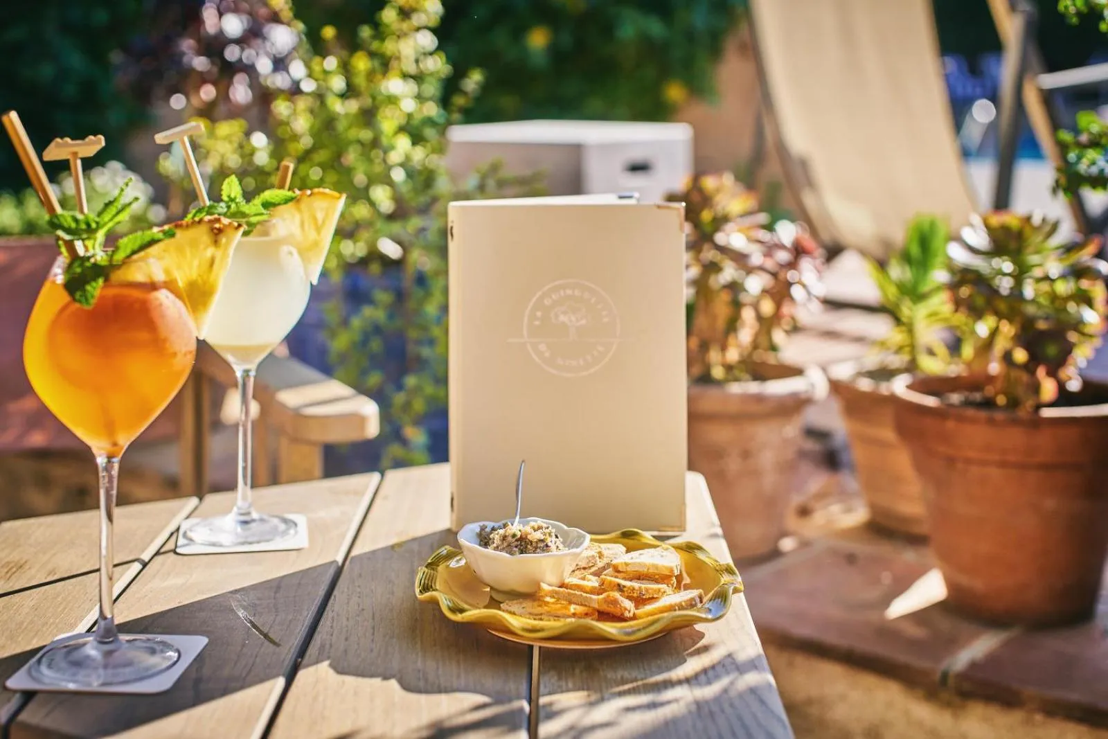 Food and drinks in La Ferme D'Augustin