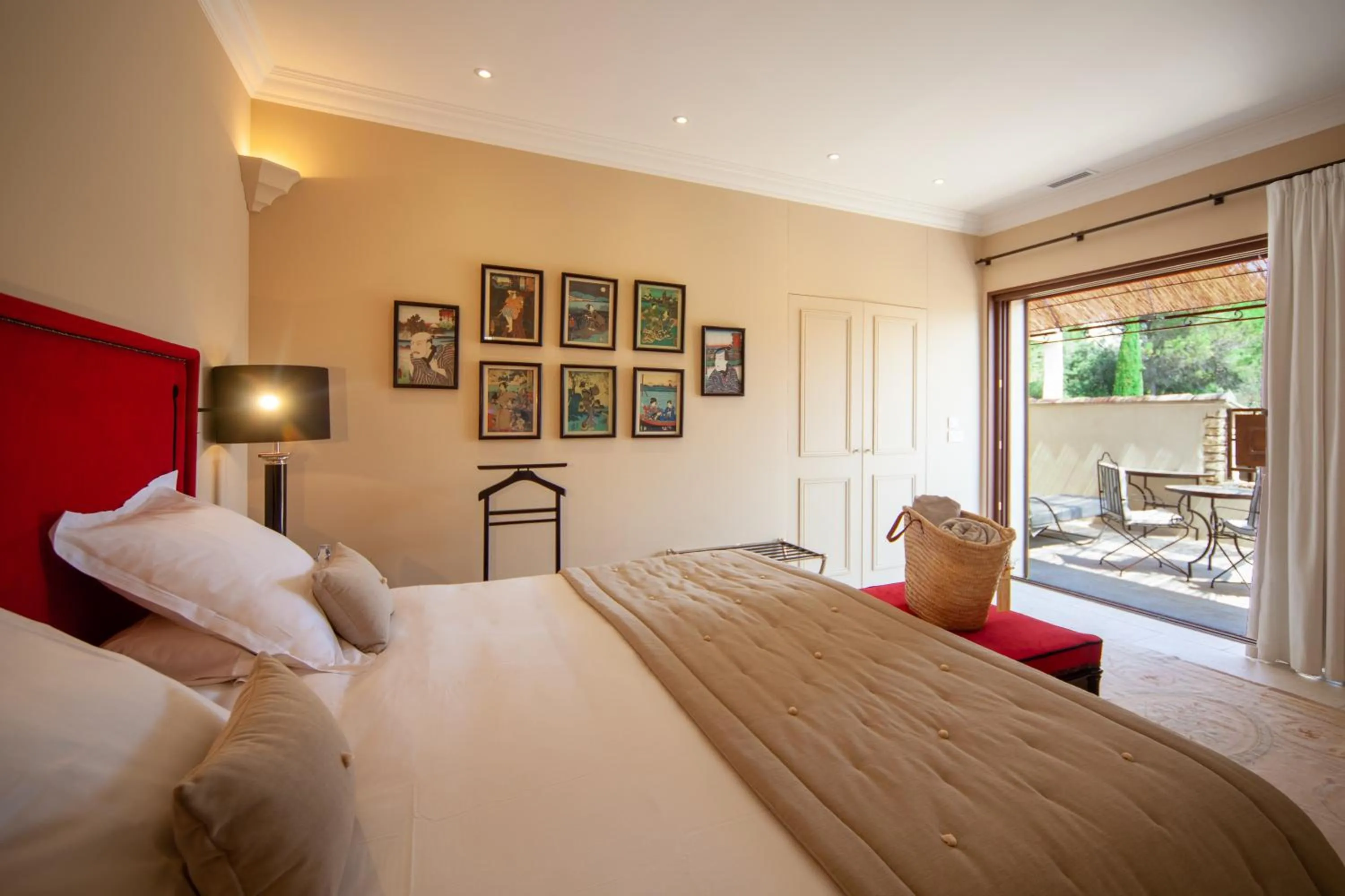 Bed in Le Phébus & Spa – Relais & Châteaux