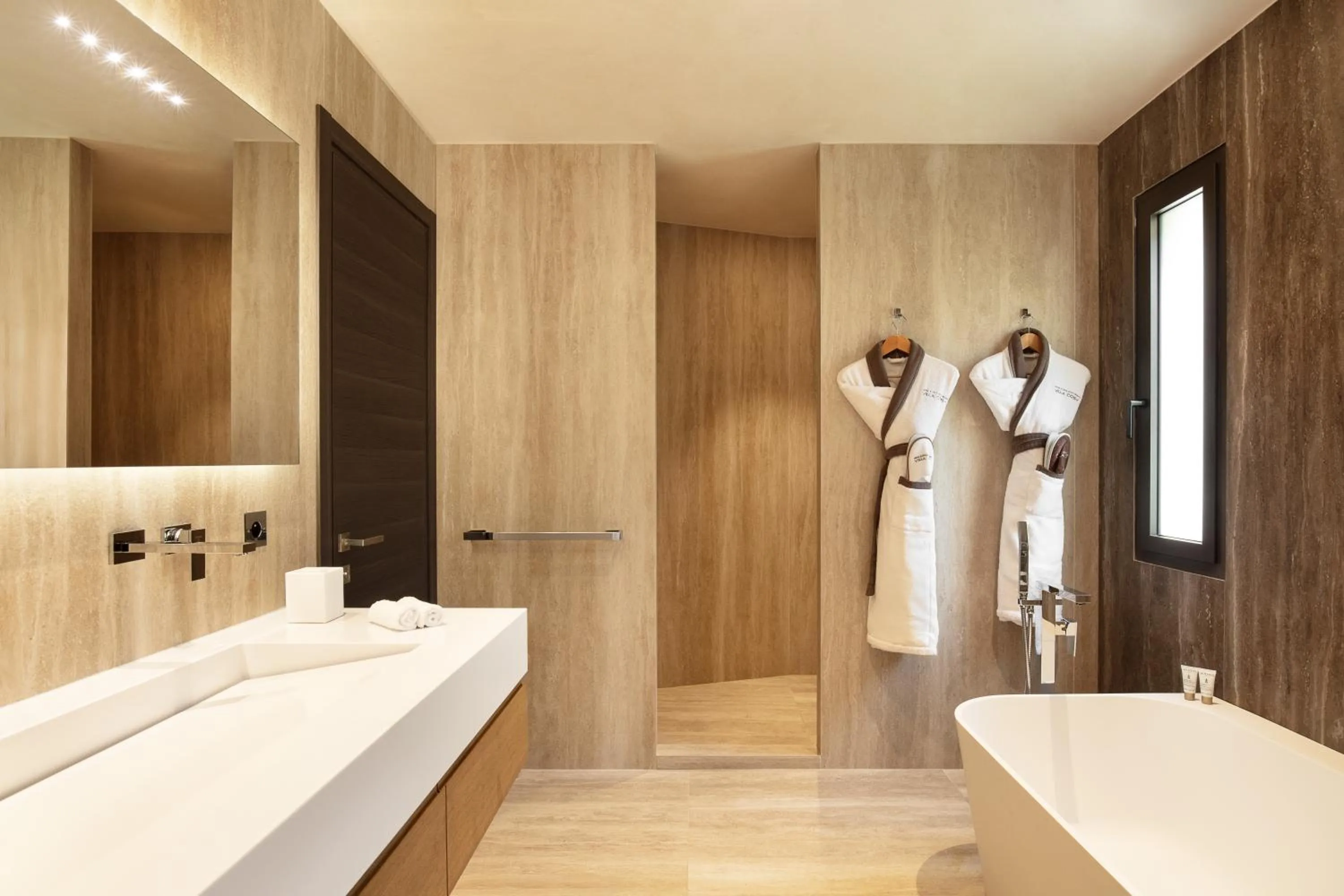 Bathroom in Villa Cosy, hotel & spa