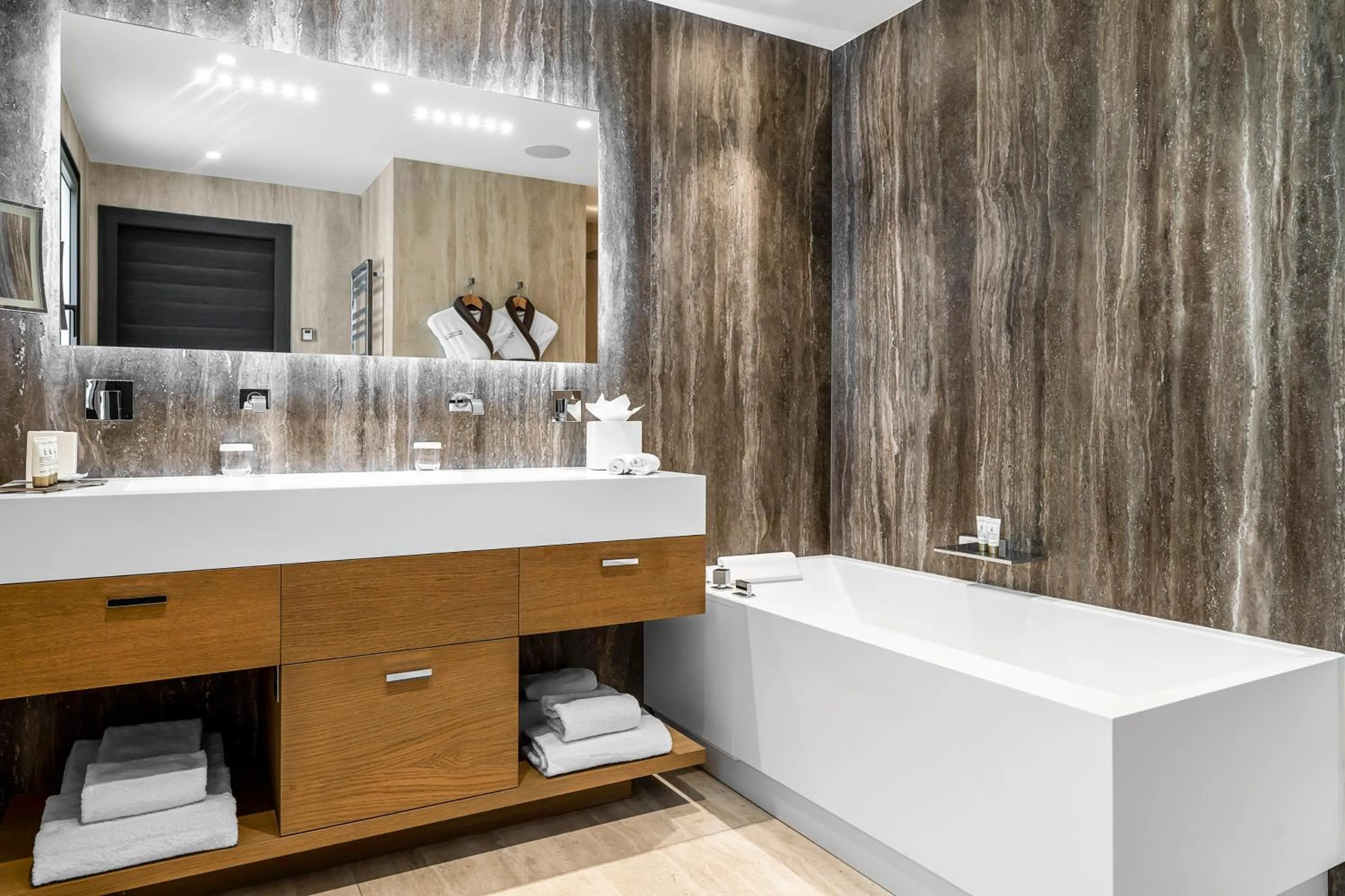 Bathroom in Villa Cosy, hotel & spa