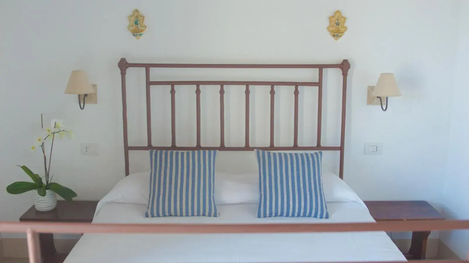 Bedroom, Bed in Masseria Fontana di Vite Bedroom, Bed in Masseria Fontana di Vite