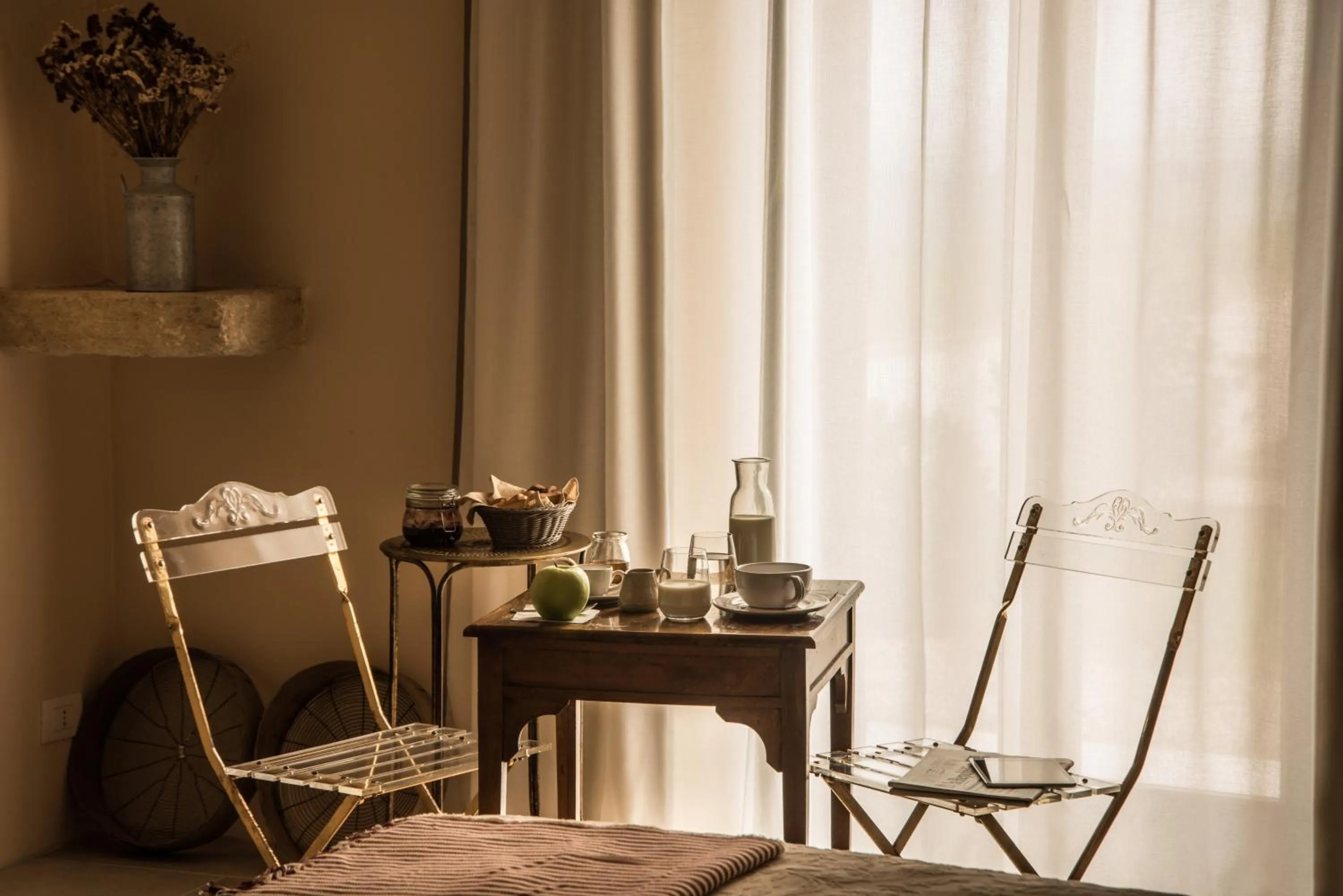 Decorative detail in Masseria Fontana di Vite