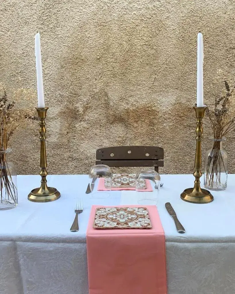 Restaurant/places to eat in Masseria Fontana di Vite Restaurant/places to eat in Masseria Fontana di Vite