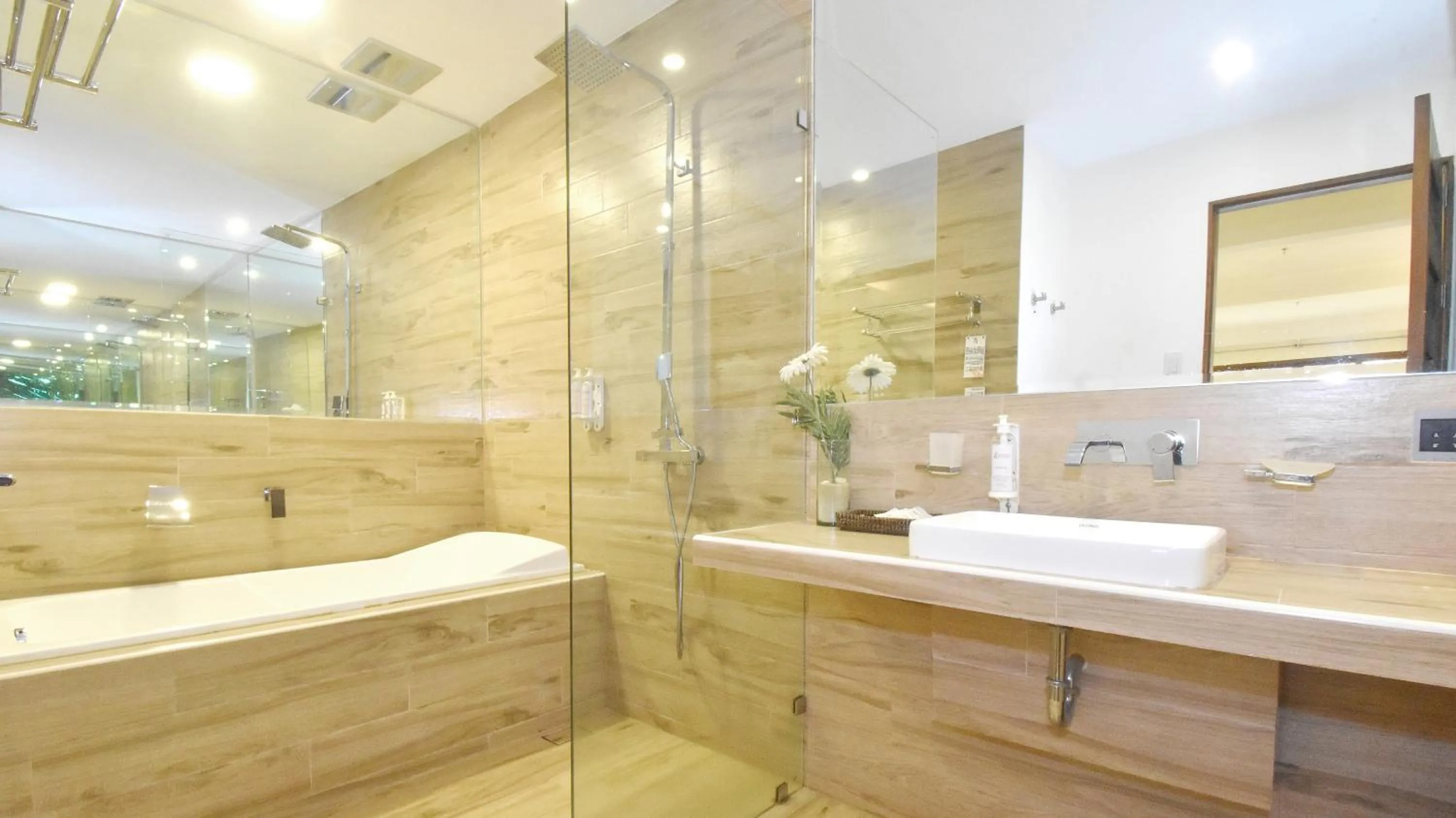 Bathroom in Ambassador In Paradise